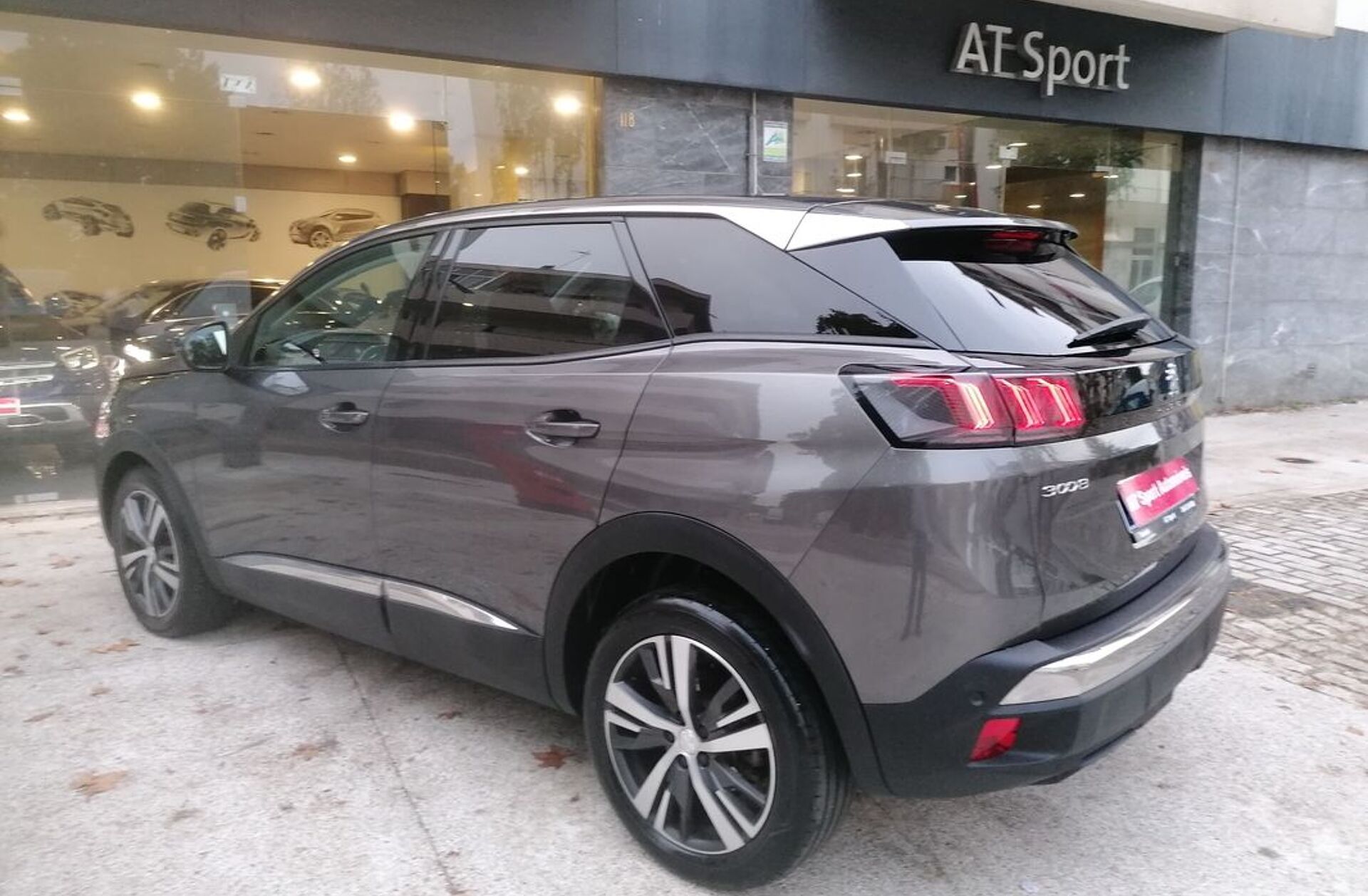 PEUGEOT 3008 1.5 BlueHDi Allure Pack