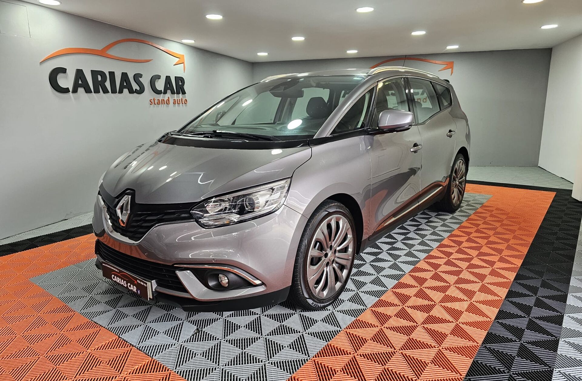 RENAULT Scénic G. 1.6 dCi Intens SS