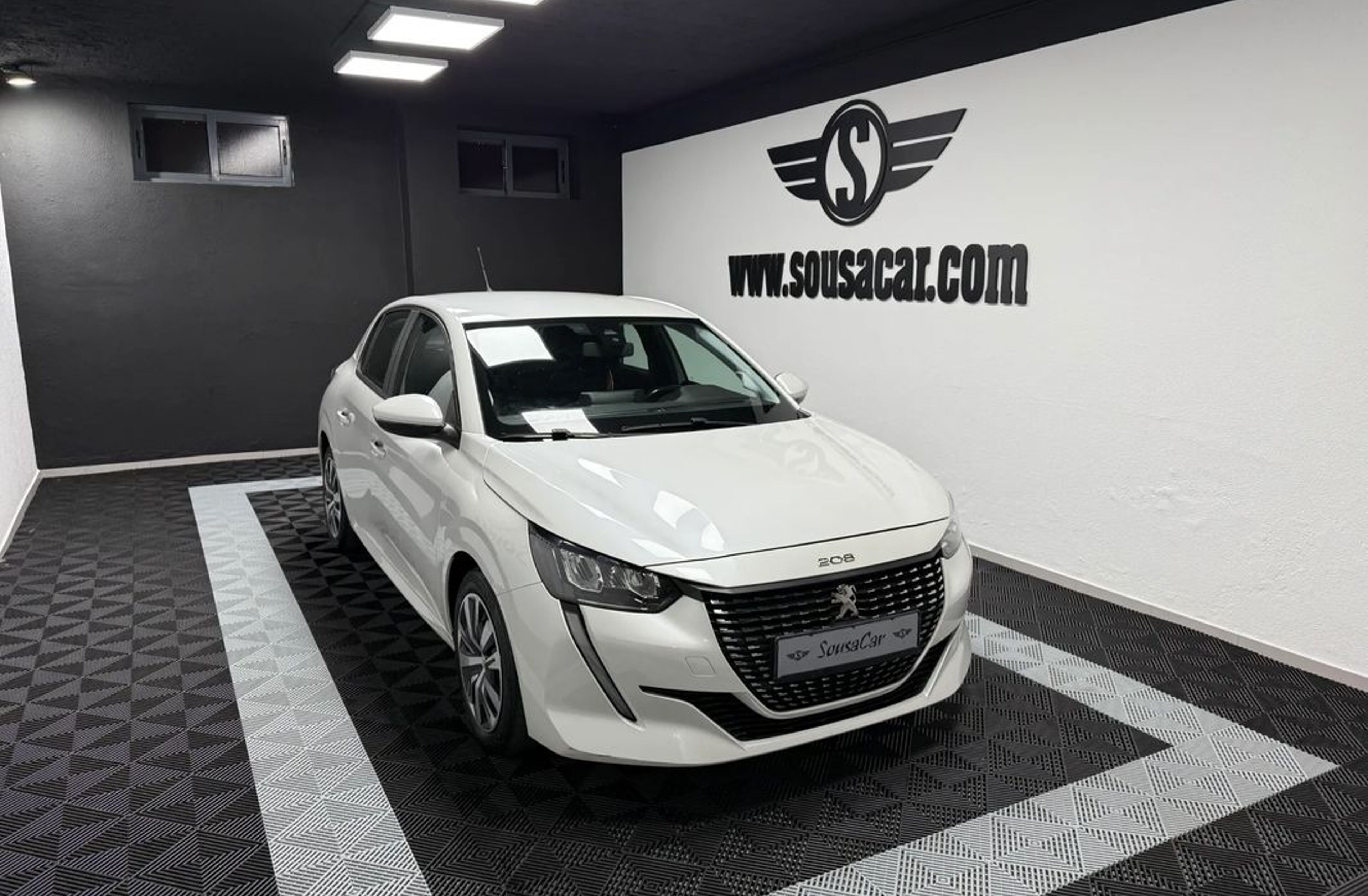 PEUGEOT 208 1.2 PureTech Active