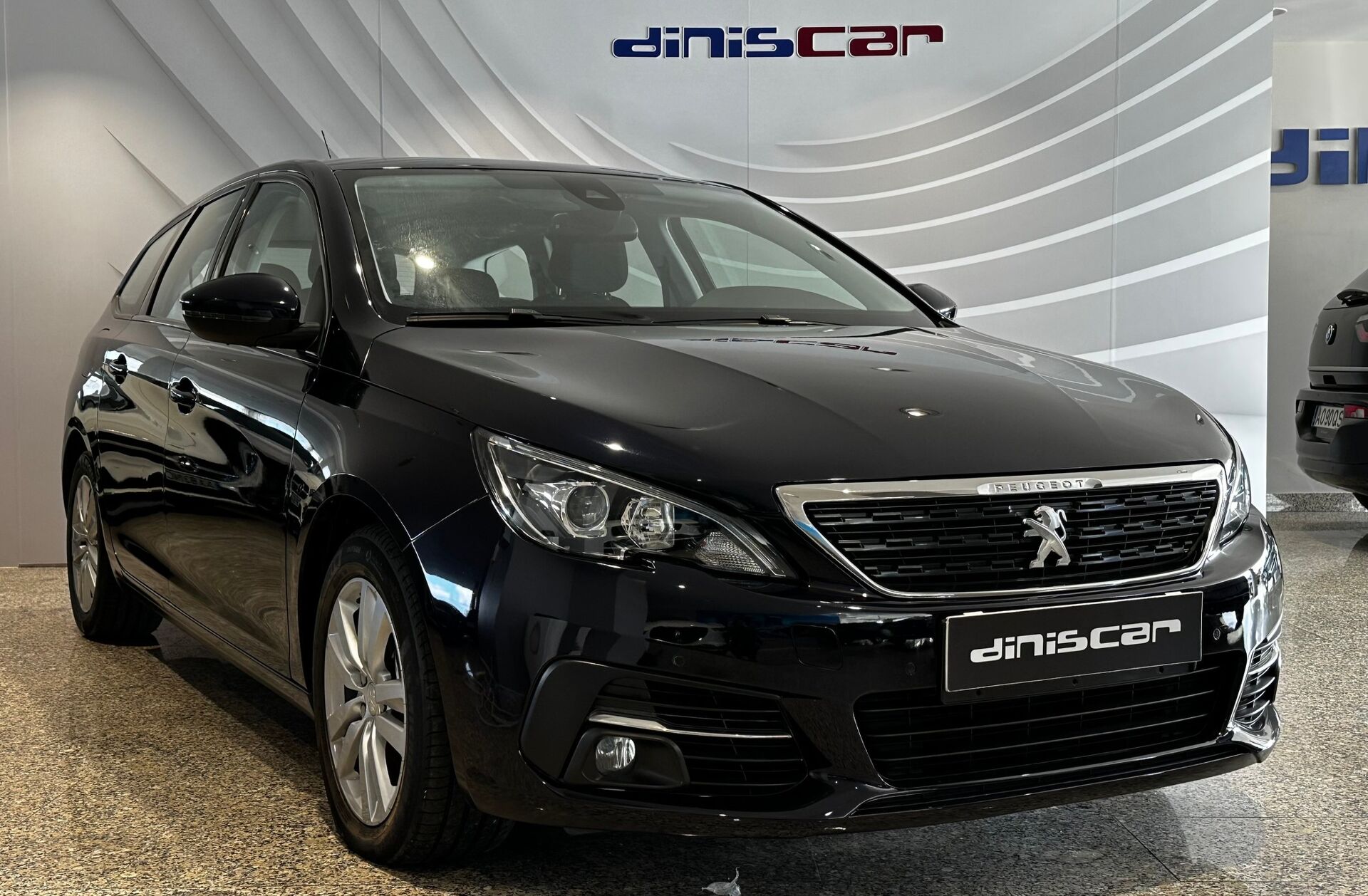 PEUGEOT 308 1.5 BlueHDi Active
