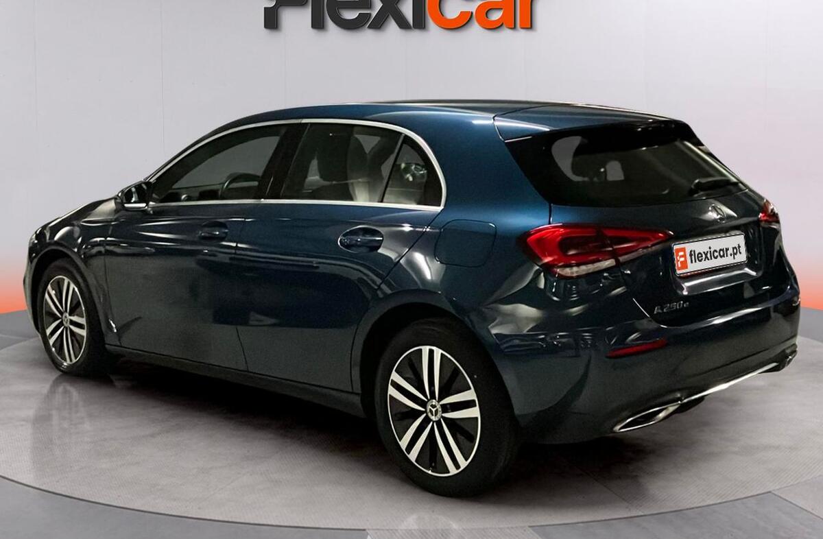 MERCEDES Classe A A 250 e Style Plus