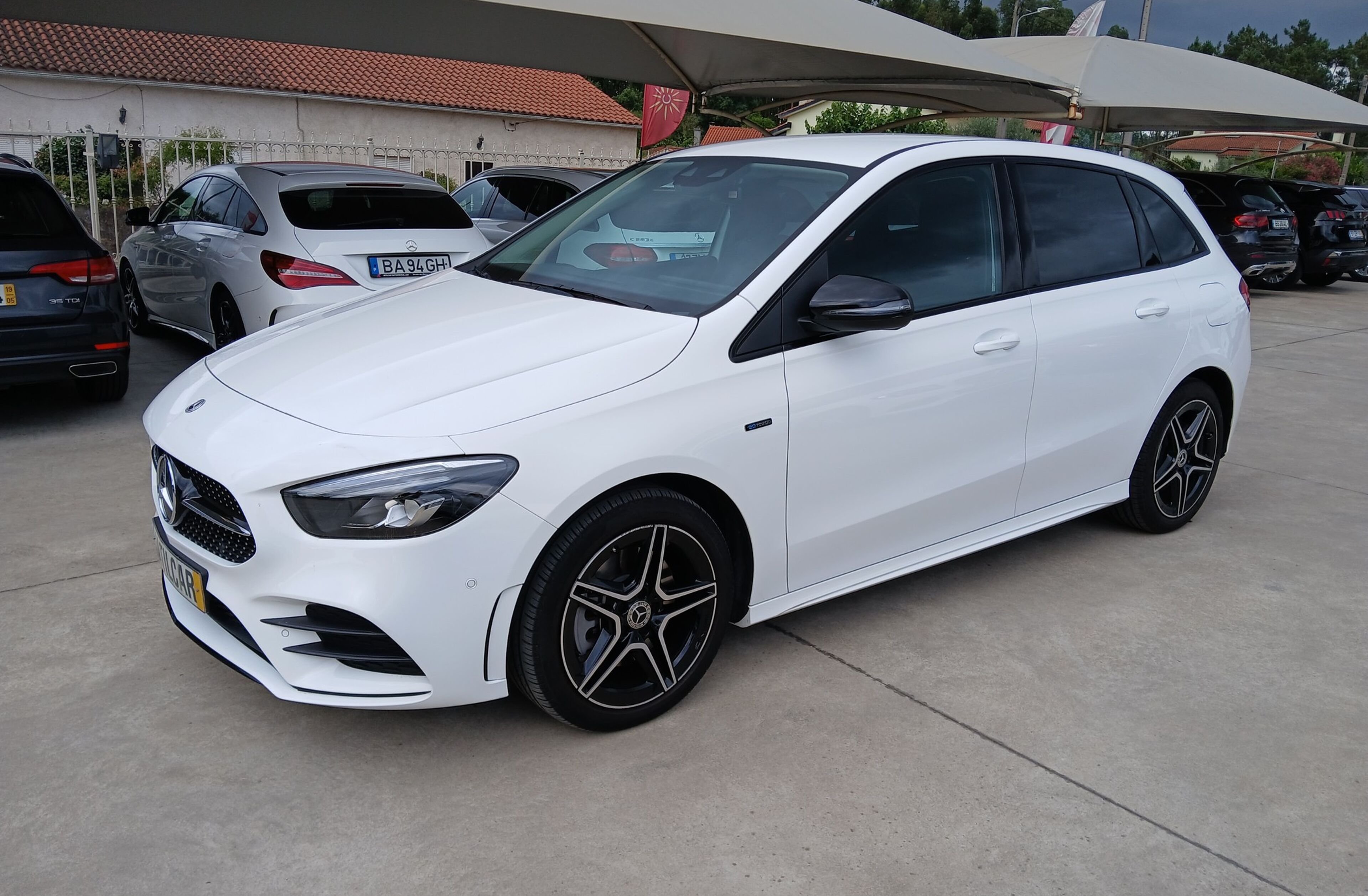 MERCEDES Classe B B 250 e AMG Line