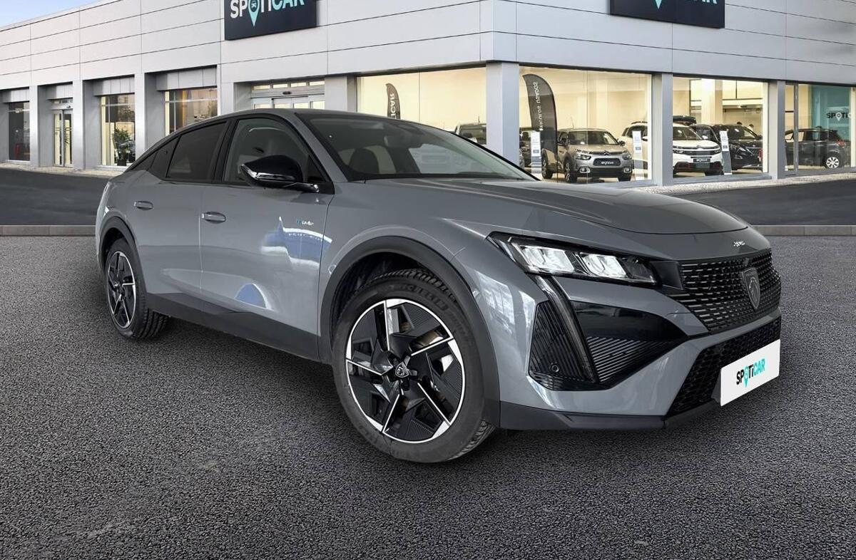 PEUGEOT 408 1.6 Hybrid Allure e-EAT8