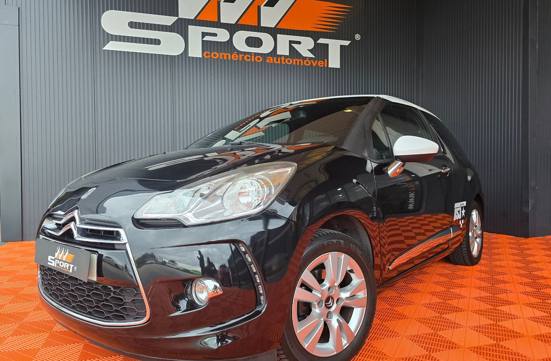CITROEN DS 3 1.6 VTi So Chic