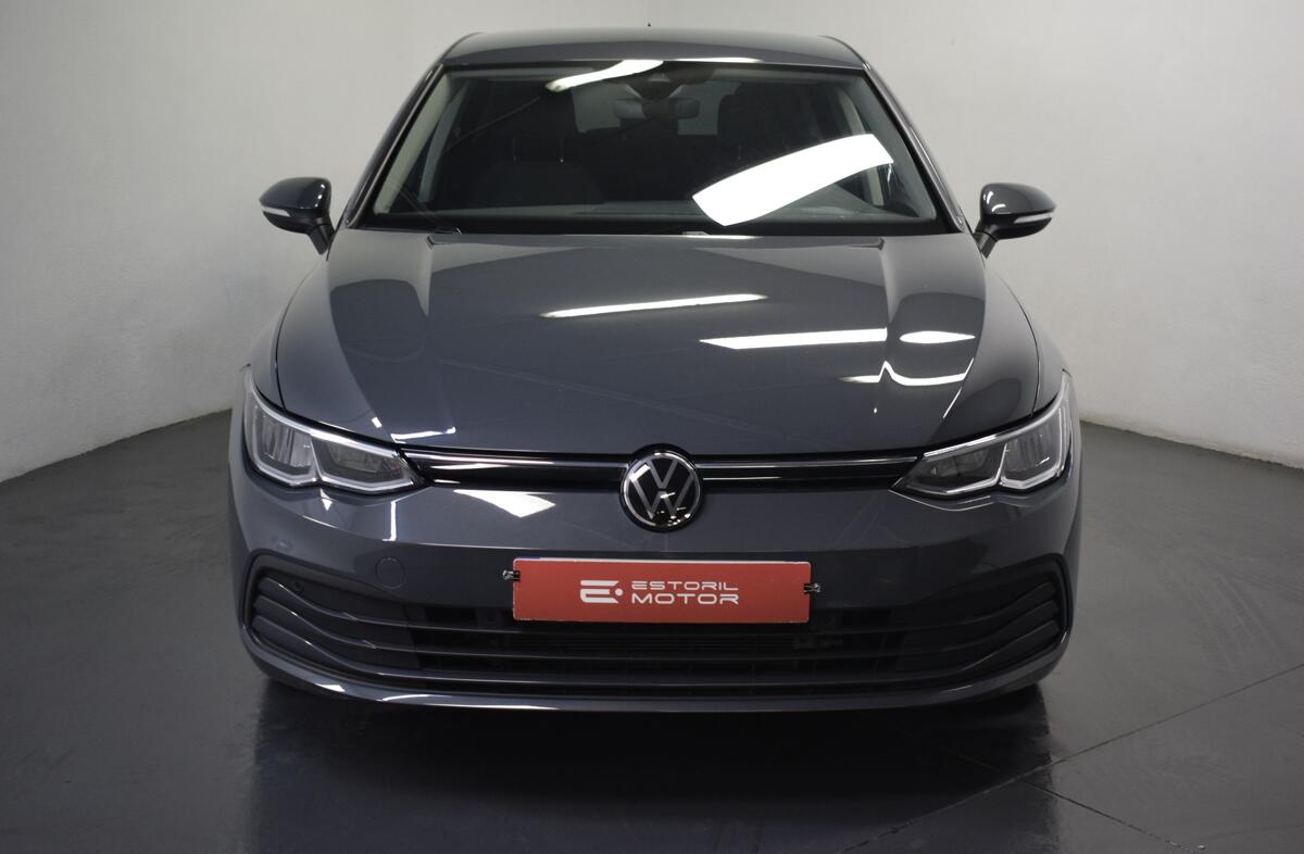 VOLKSWAGEN Golf Variant 1.5 eTSI Life DSG