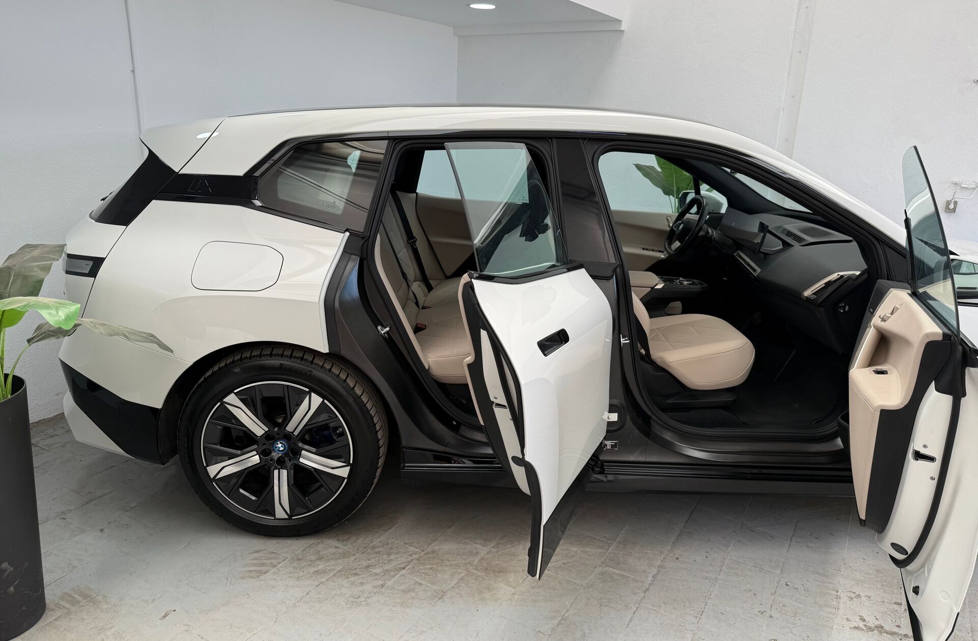 BMW iX xDrive 40 Pack Desportivo