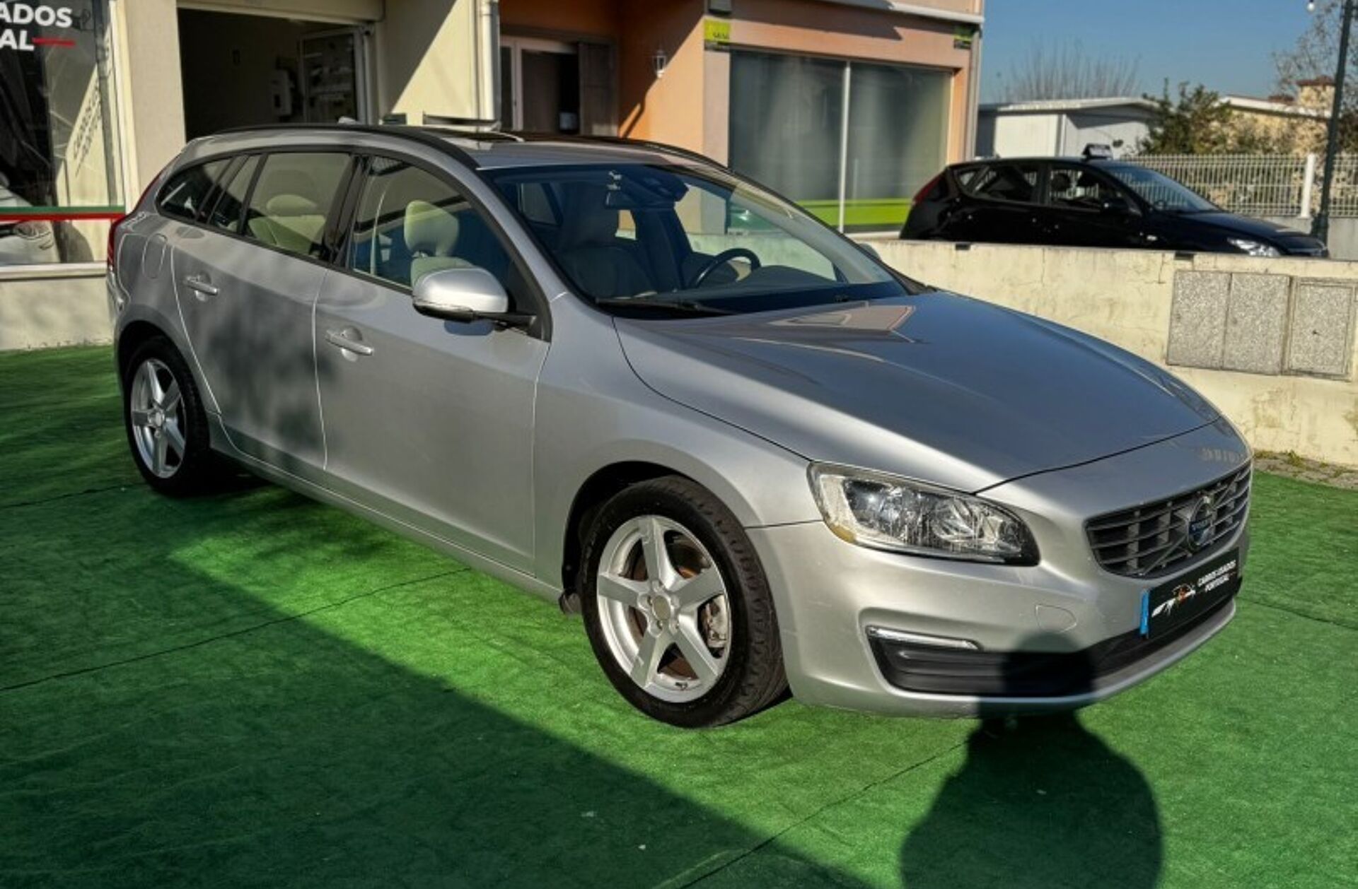 VOLVO V60 1.6 D2 Summum Eco