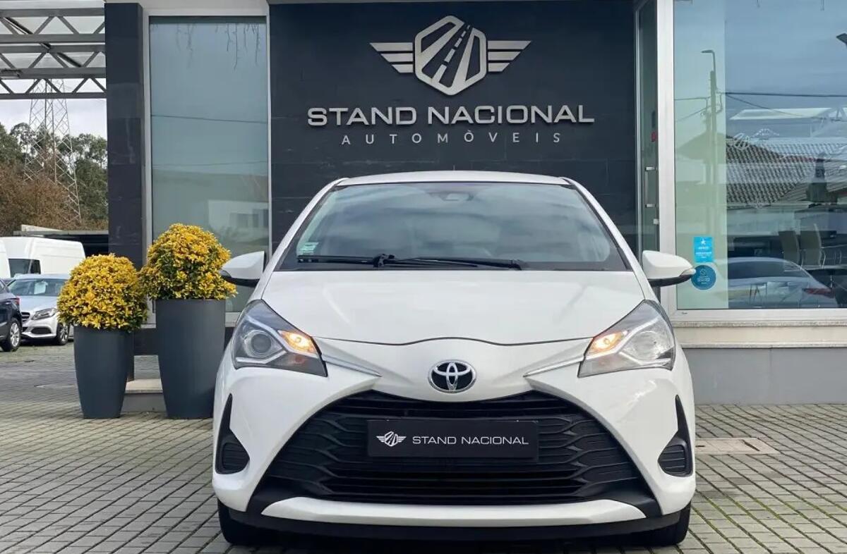 TOYOTA Yaris 1.0 VVT-i Comfort