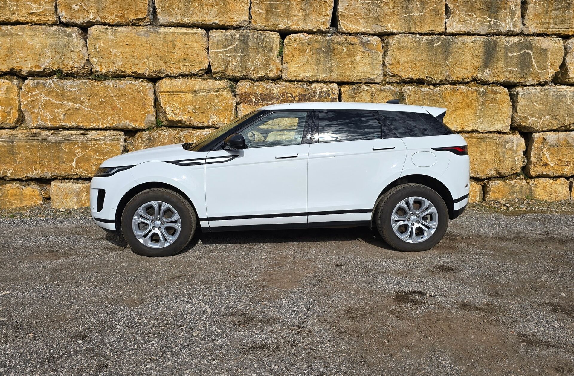 LAND ROVER Range Rover Evoque 1.5 P300e AWD SE Auto