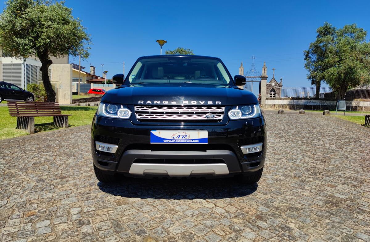 LAND ROVER Range Rover Sport 3.0 TDV6 HSE