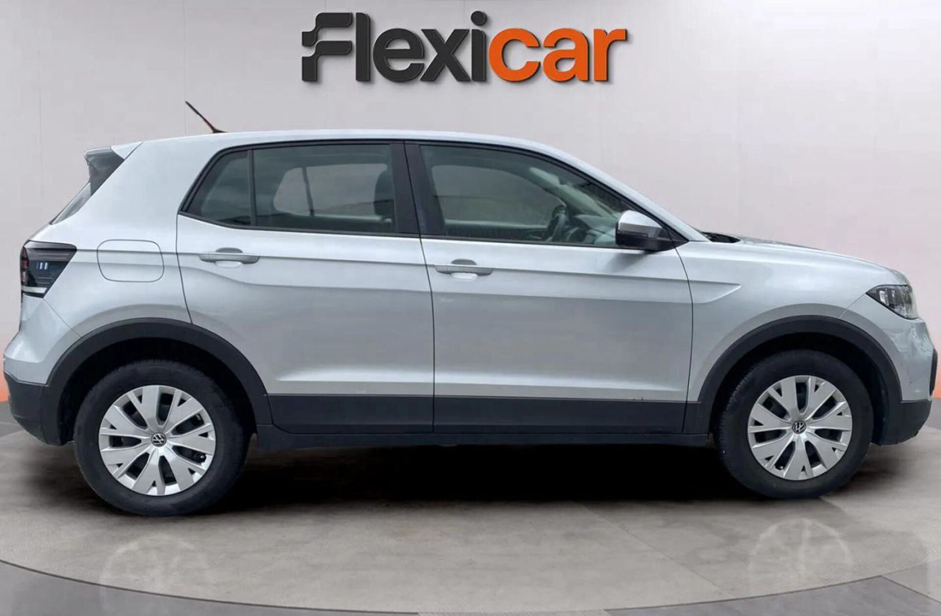 VOLKSWAGEN T-Cross 1.0 TSI Conceptline