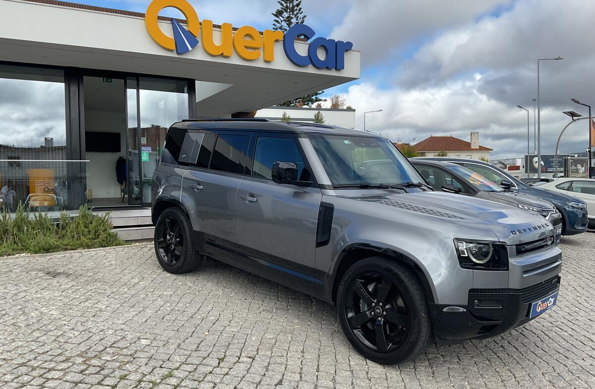 LAND ROVER Defender 3.0 D250 110 AWD X-Dynamic SE