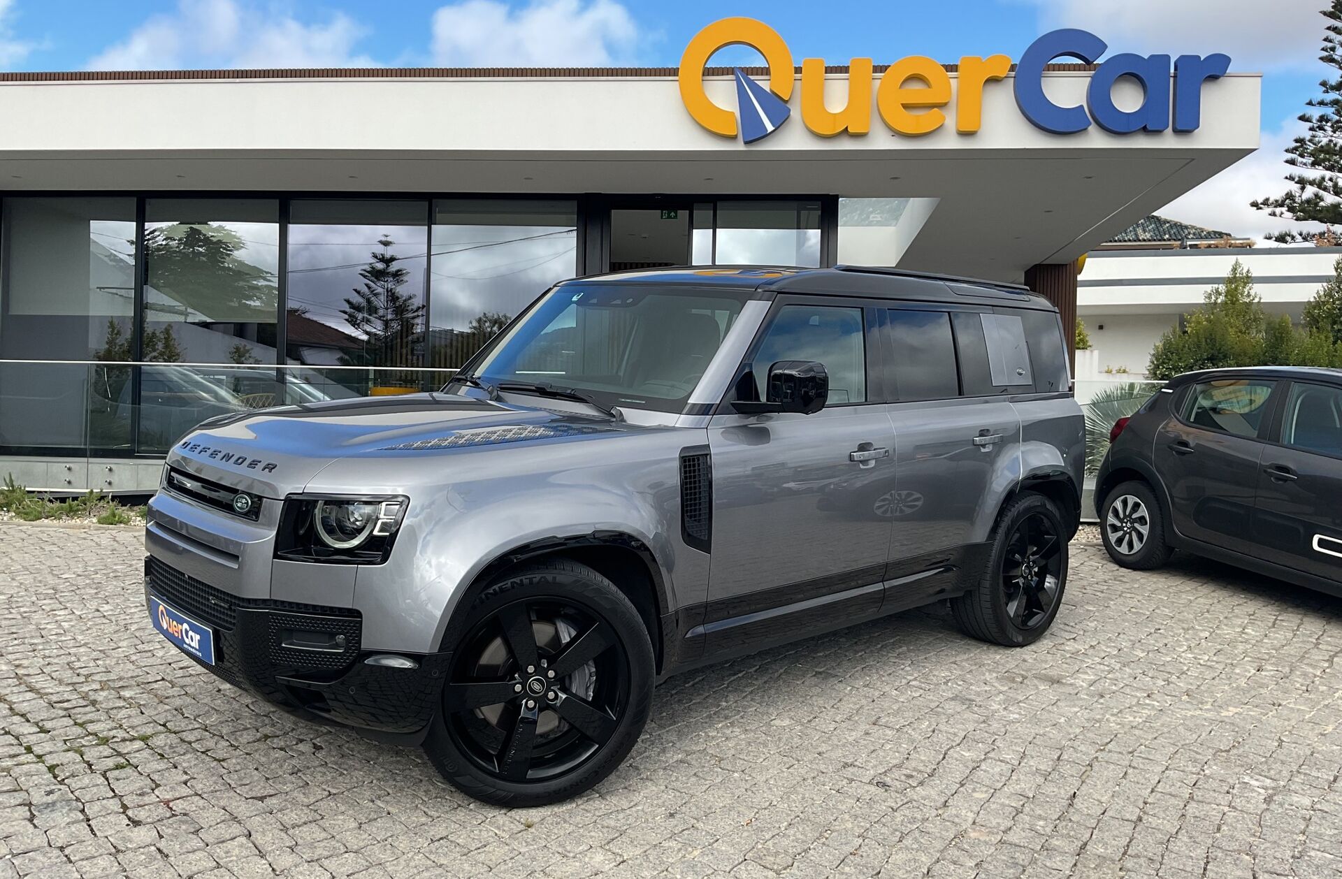 LAND ROVER Defender 3.0 D250 110 AWD X-Dynamic SE