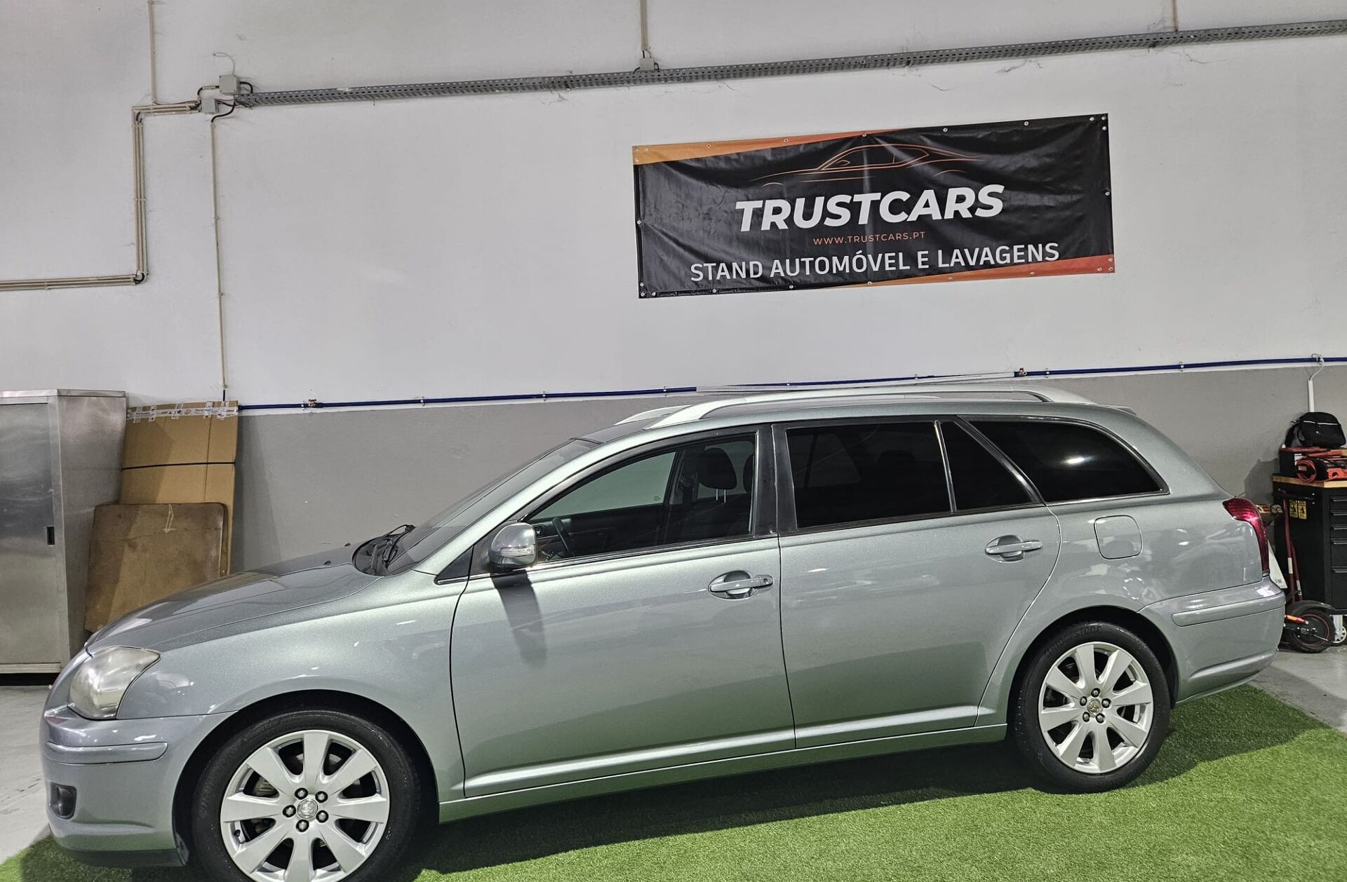 TOYOTA Avensis SD 2.0 D-4D