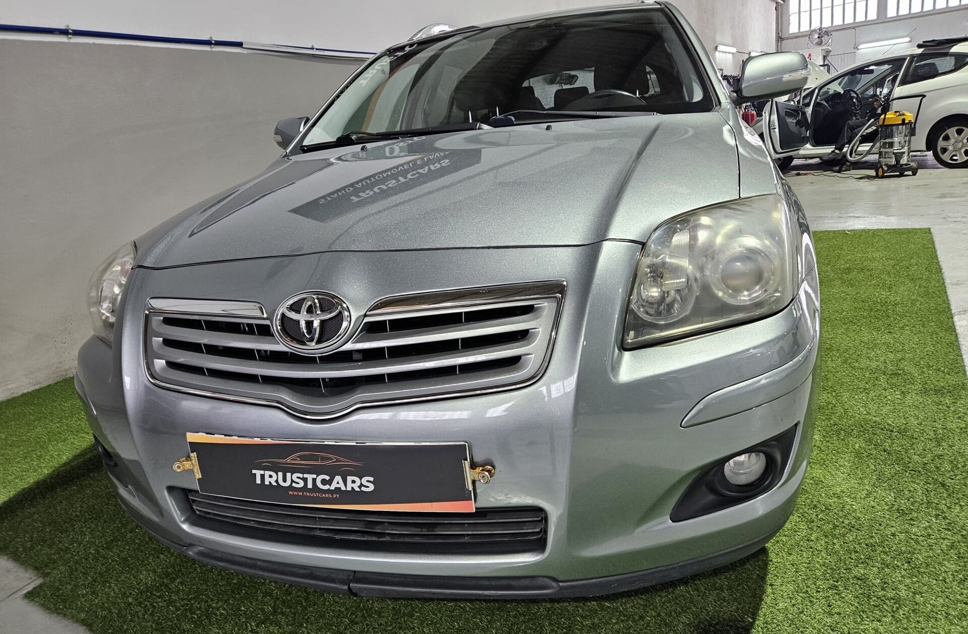 TOYOTA Avensis SD 2.0 D-4D