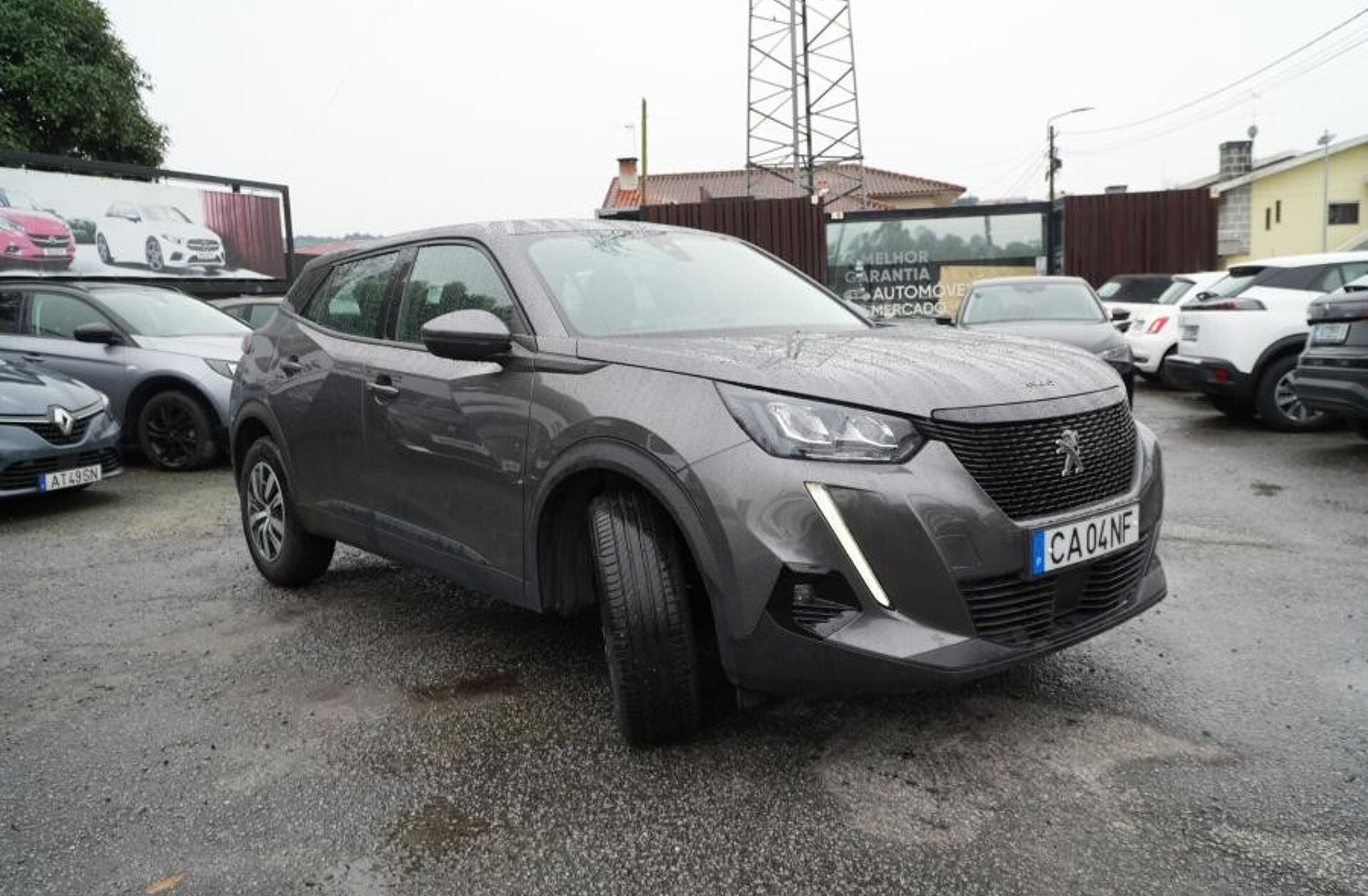 PEUGEOT 2008 1.2 PureTech Active