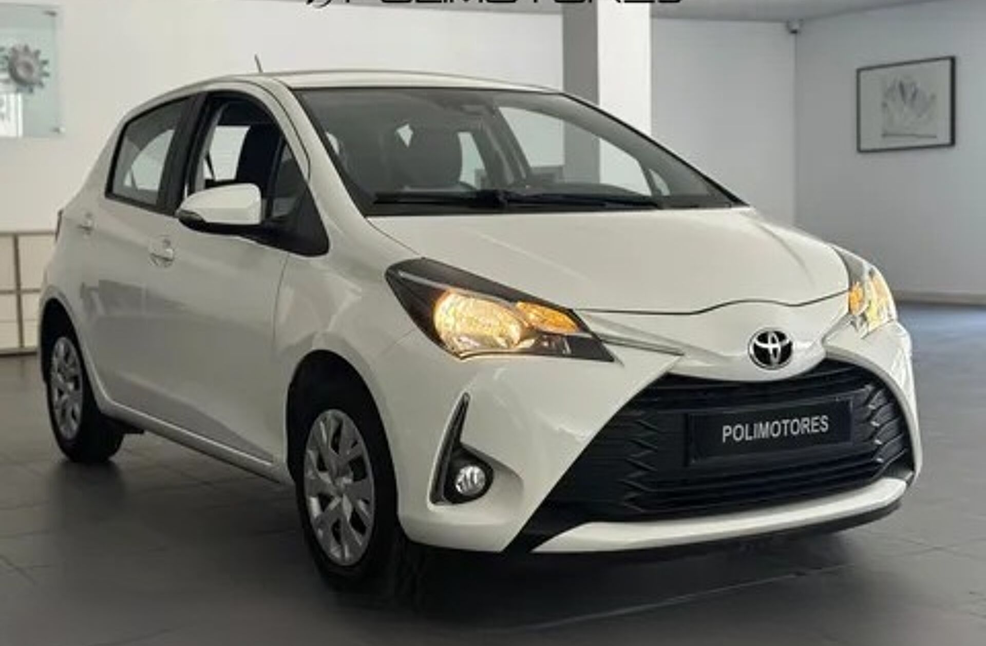 TOYOTA Yaris 1.5 VVT-i Exclusive