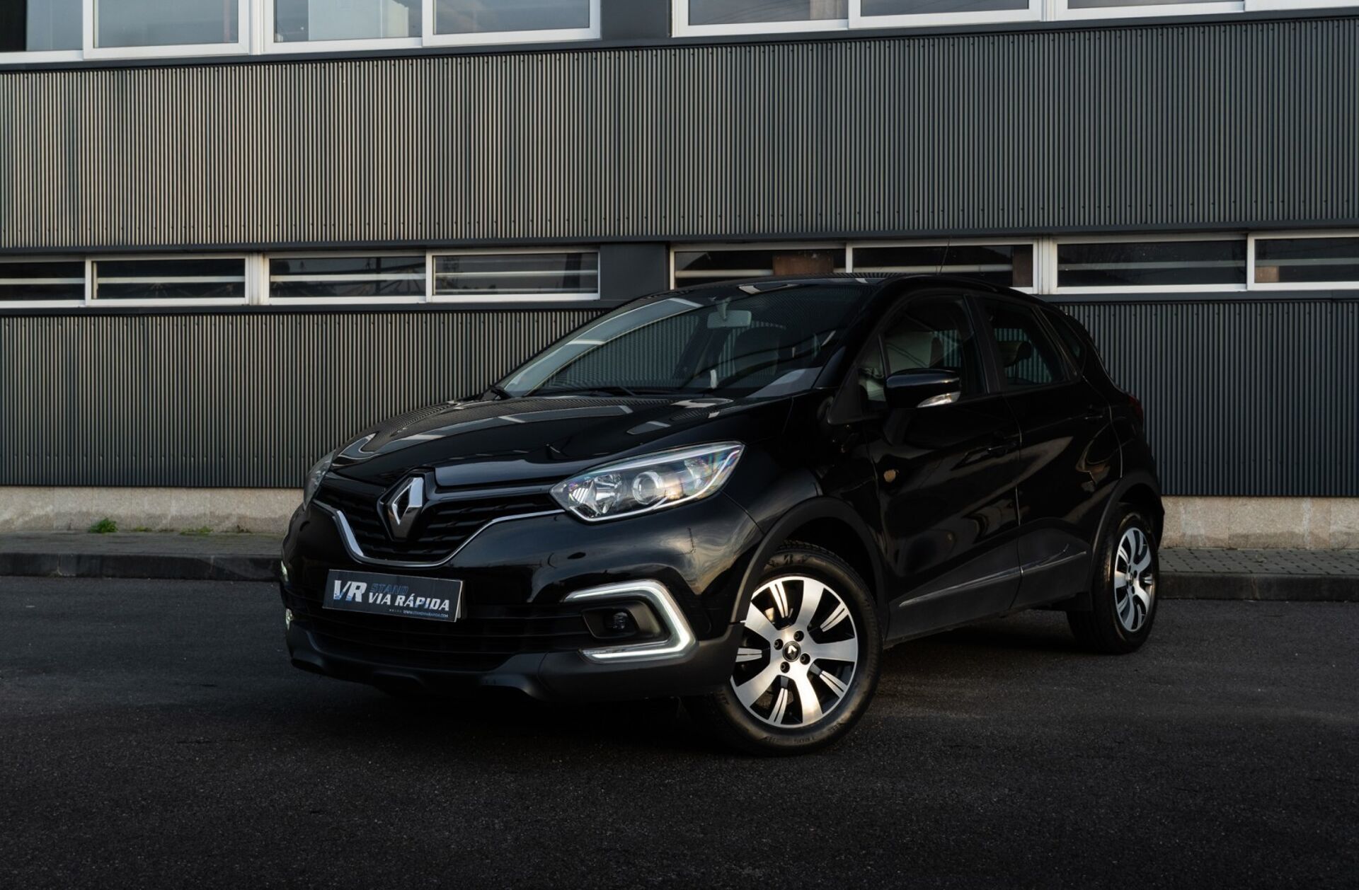 RENAULT Captur 0.9 TCe Zen
