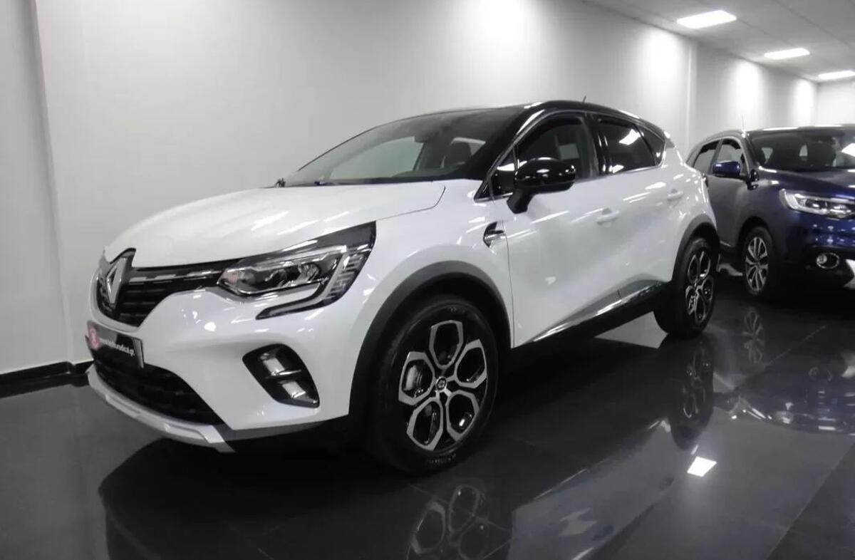 RENAULT Captur 1.0 TCe Exclusive