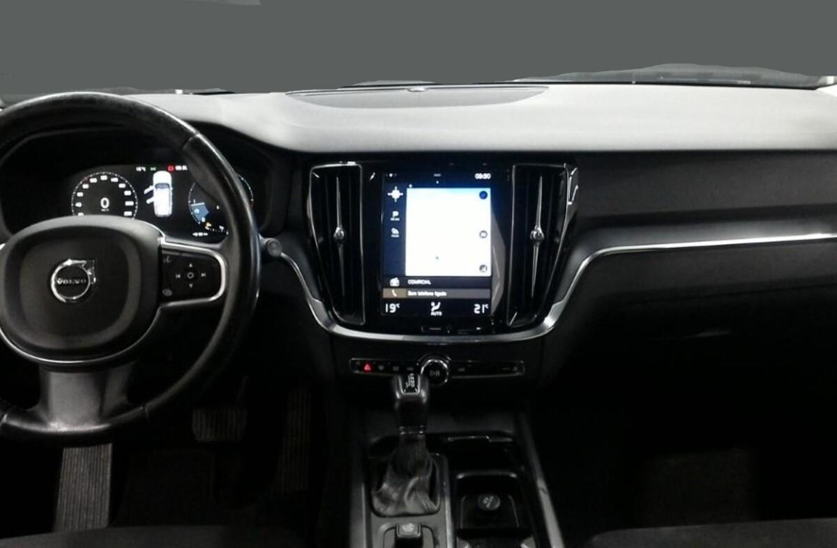 VOLVO V60 2.0 D3 Geartronic