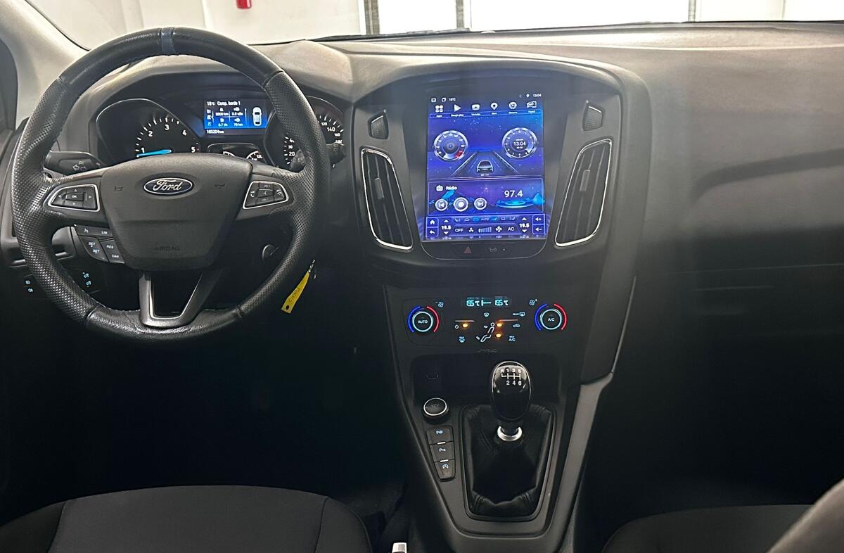 FORD Focus 1.5 TDCi Titanium
