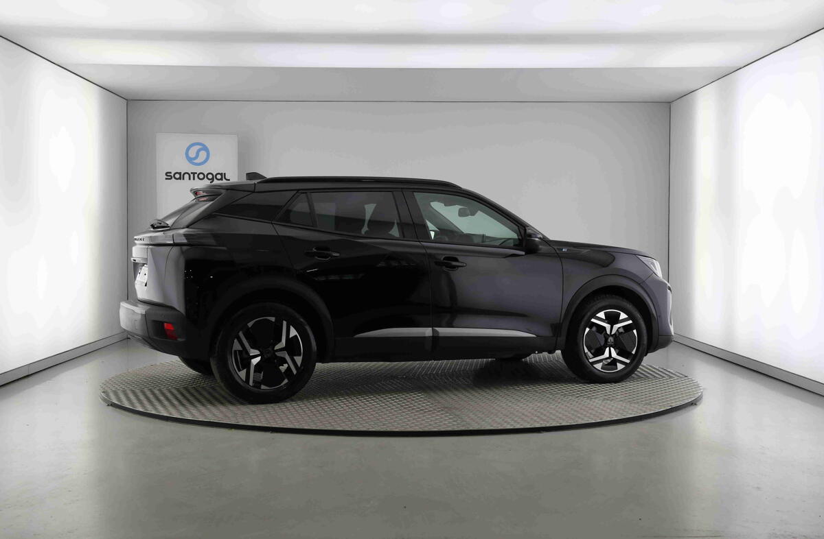 PEUGEOT 2008 e- 50 kWh Allure
