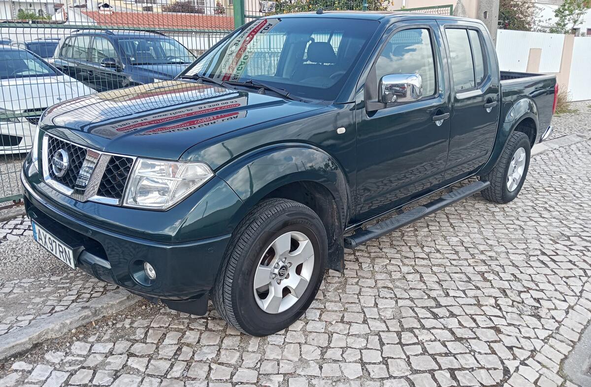 NISSAN Navara 2.5 dCi CD Pilot