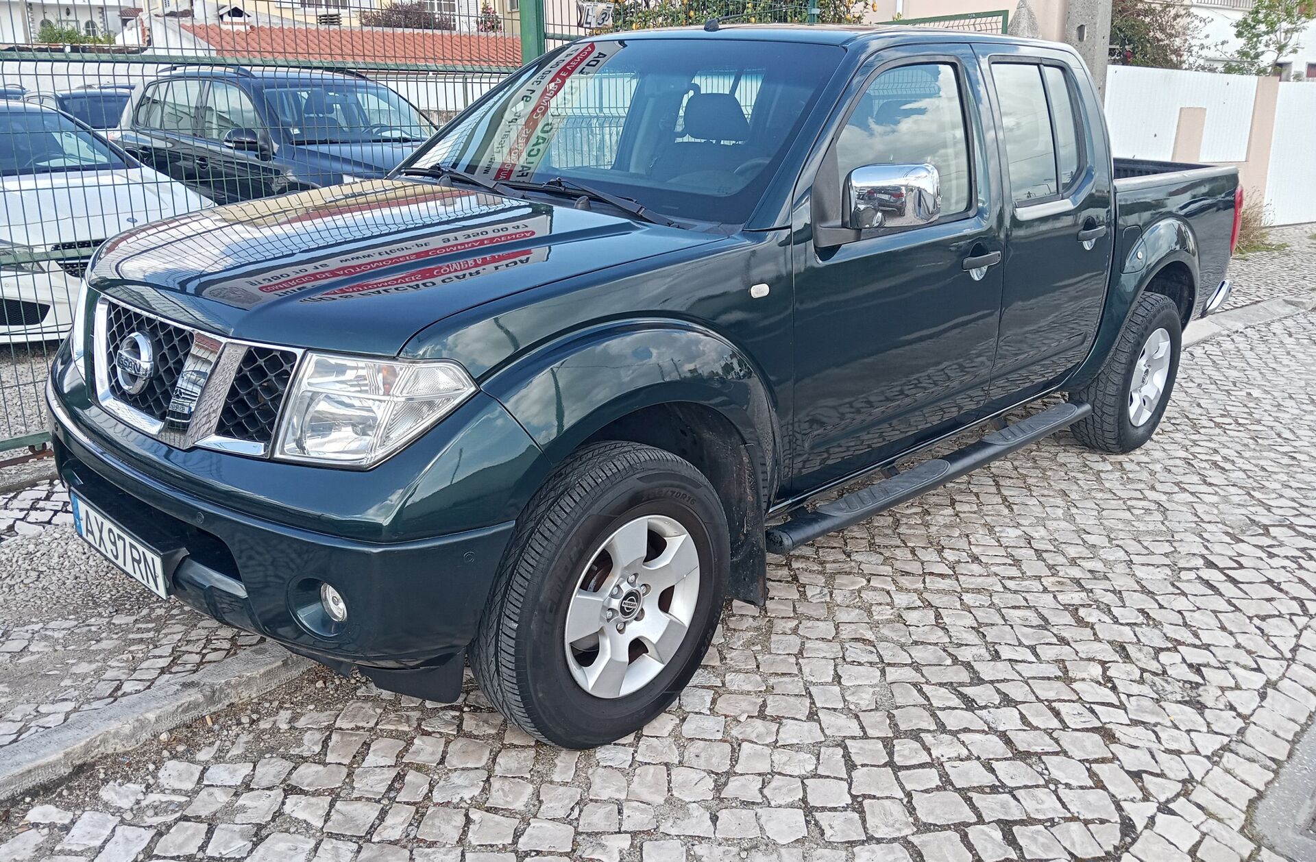NISSAN Navara 2.5 dCi CD Pilot