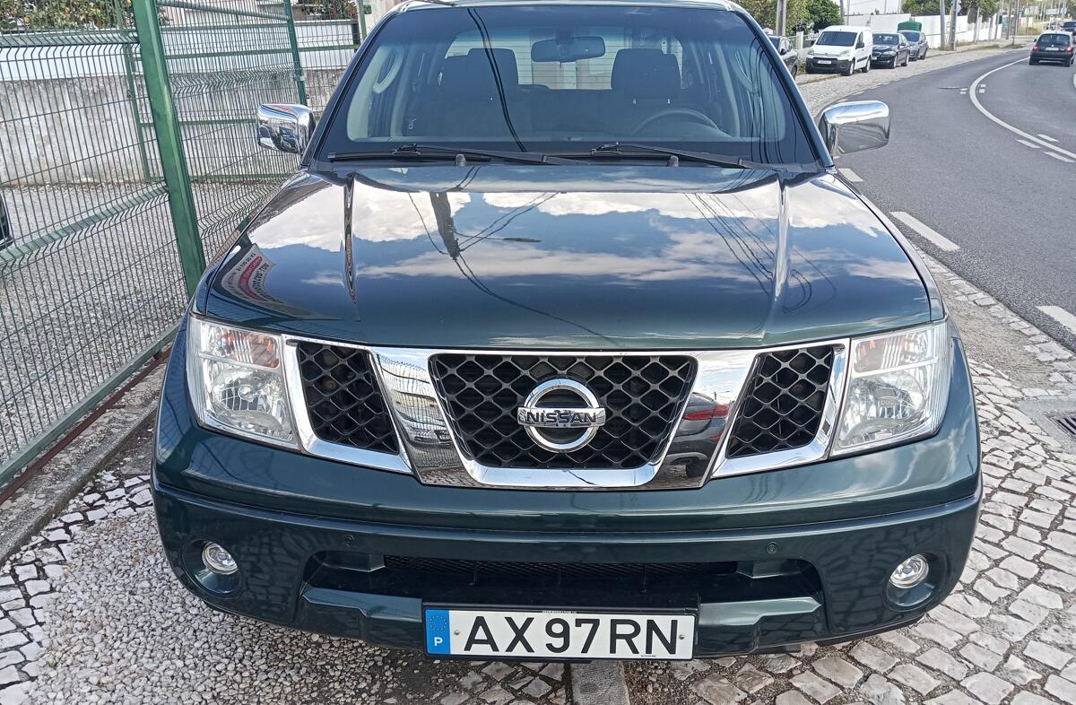 NISSAN Navara 2.5 dCi CD Pilot