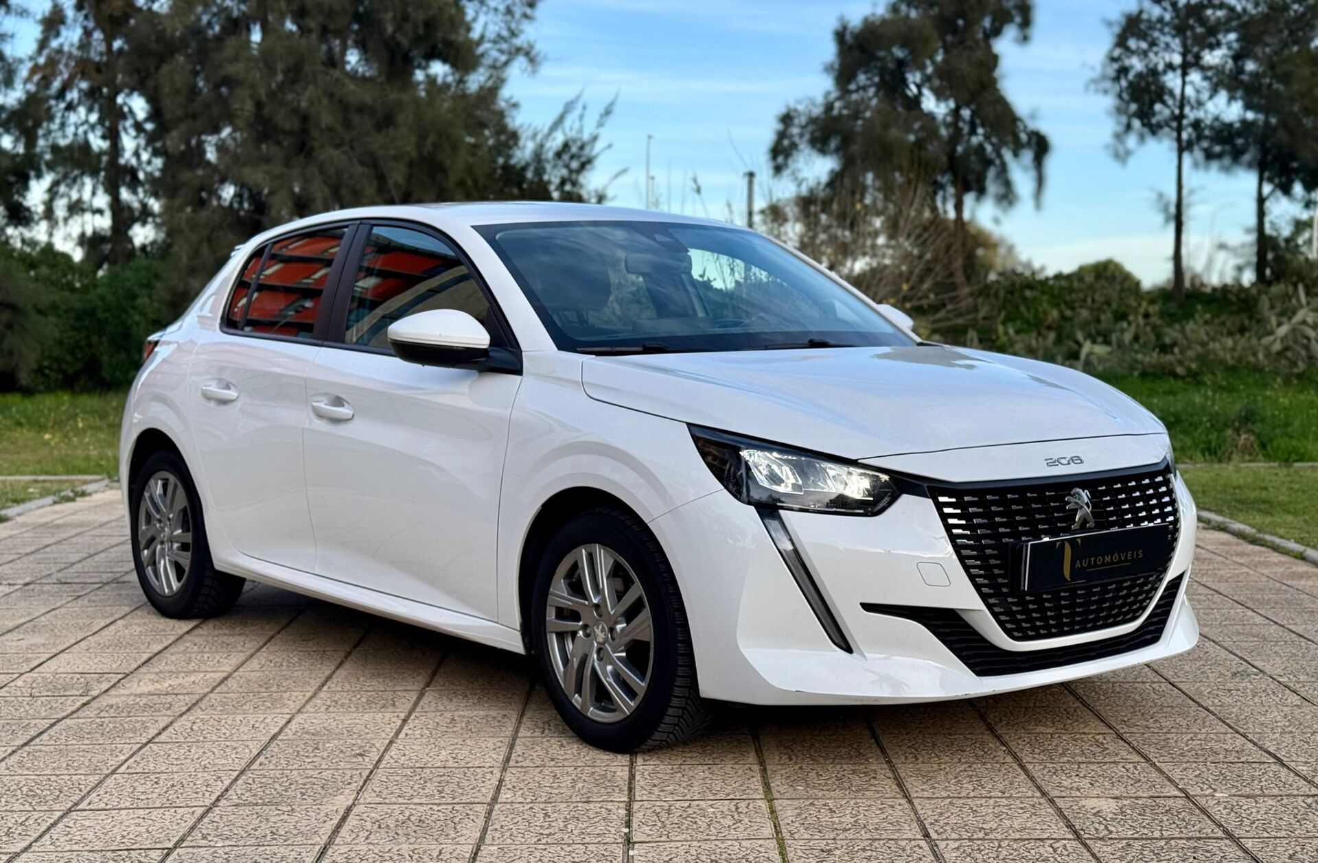 PEUGEOT 208 1.2 PureTech Active