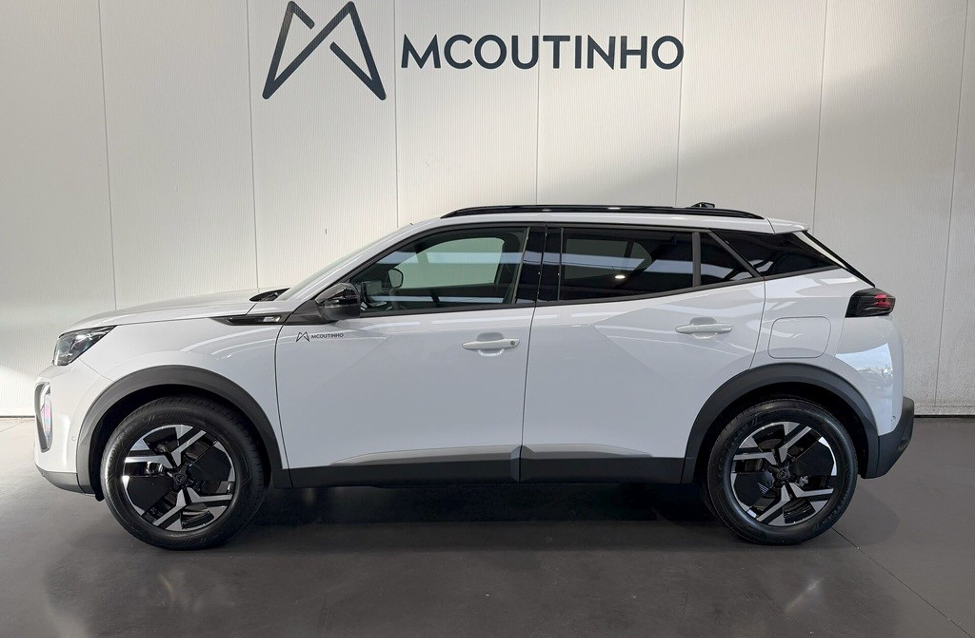 PEUGEOT 2008 e- 54 kWh Allure