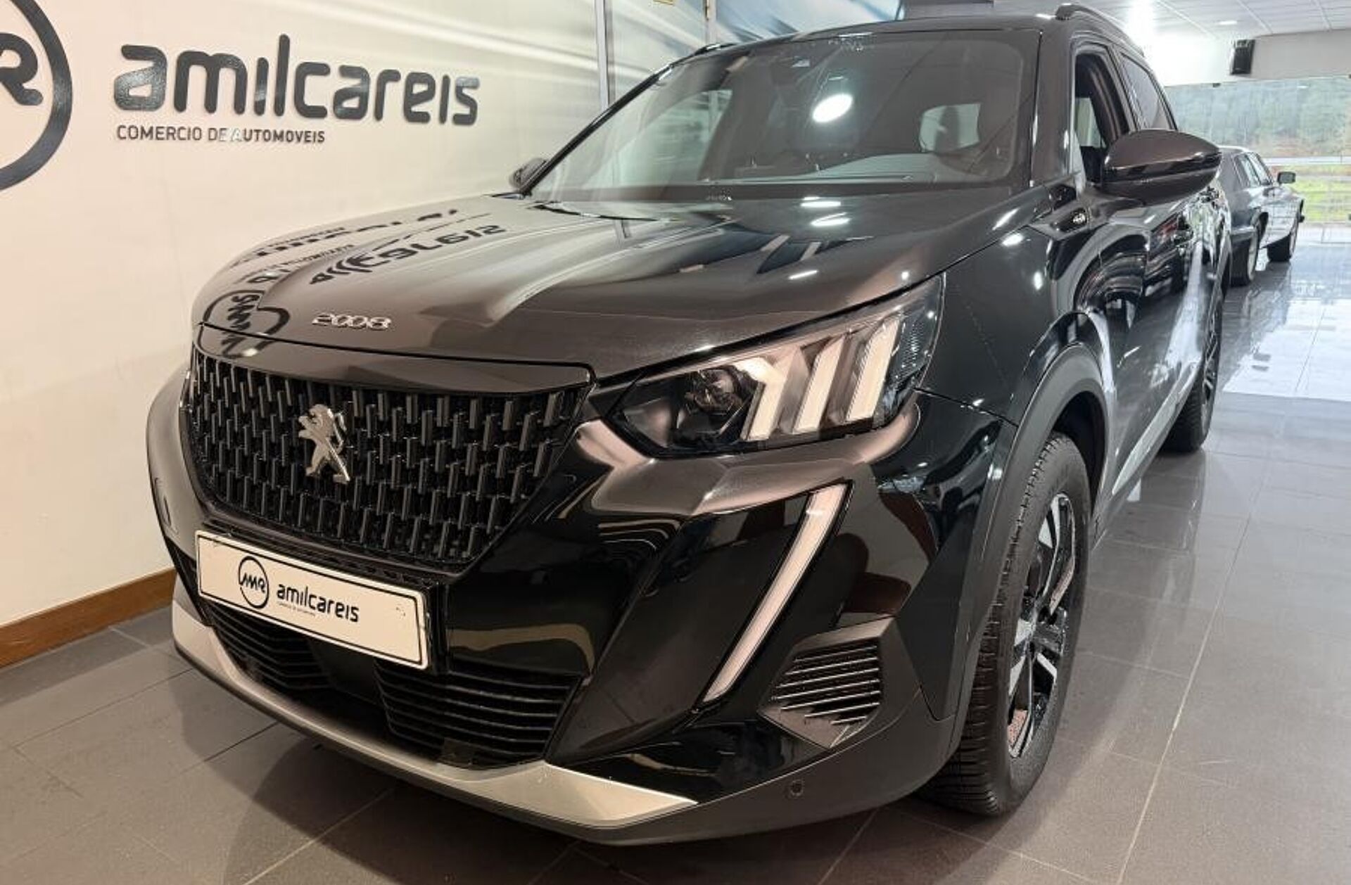 PEUGEOT 2008 1.2 PureTech GT EAT8