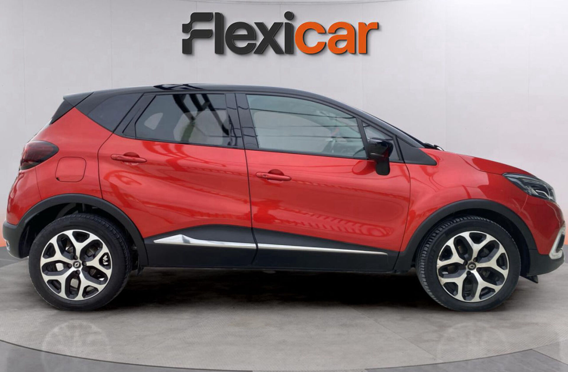 RENAULT Captur 1.2 TCe Exclusive EDC