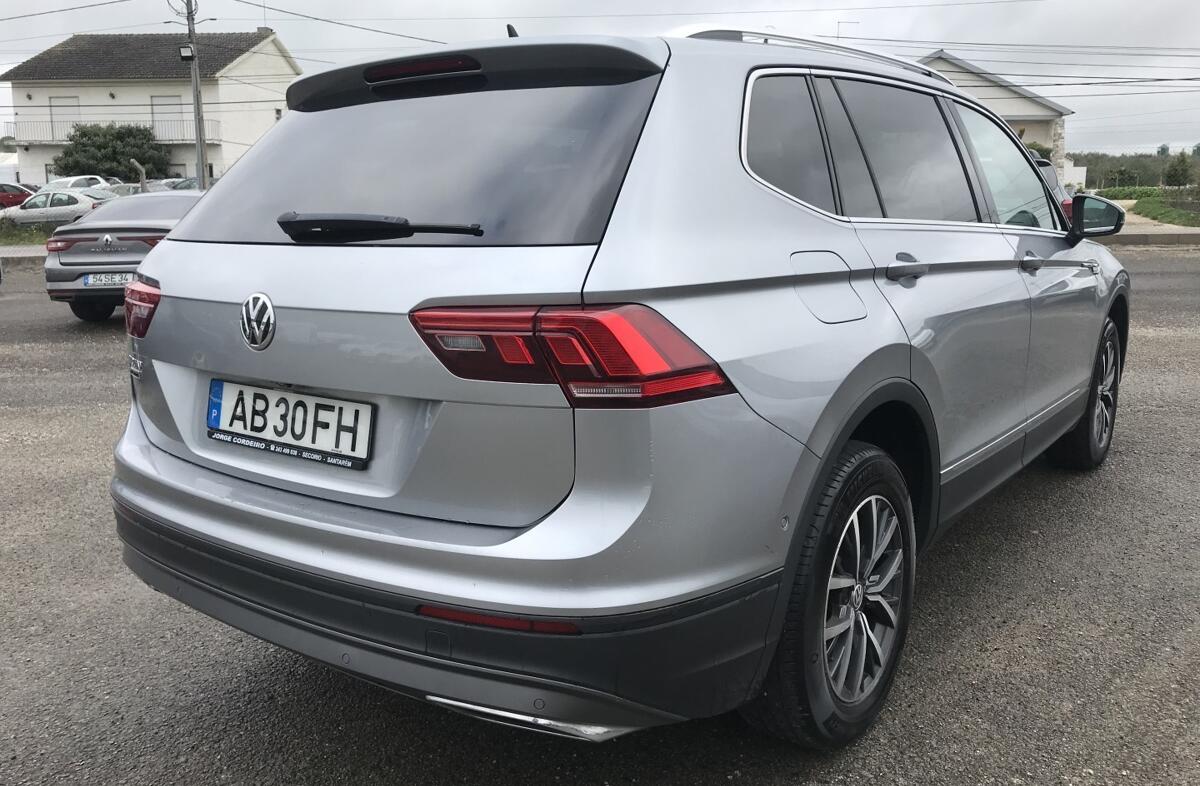 VOLKSWAGEN Tiguan 2.0 TDI Highline DSG