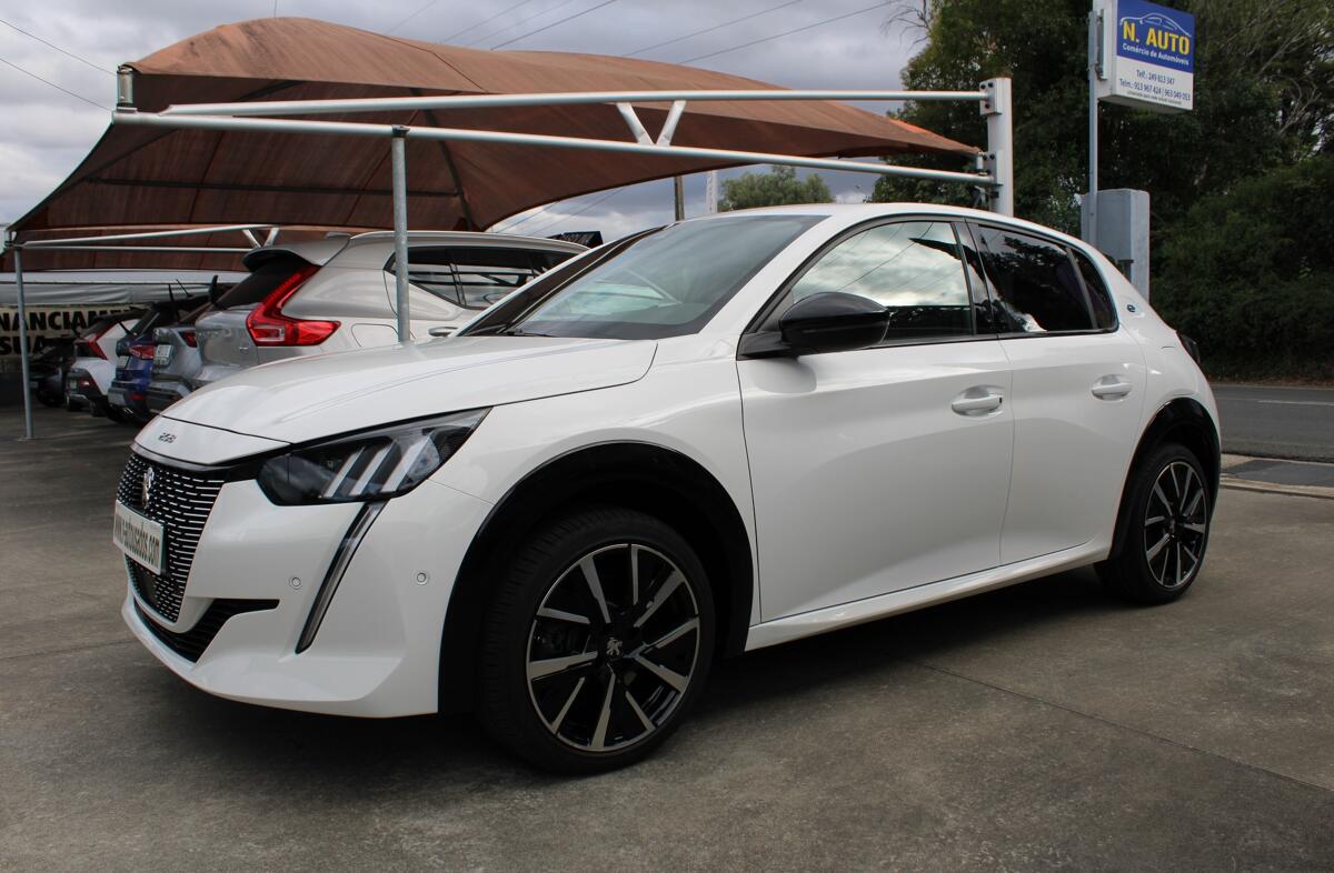 PEUGEOT 208 e- 50 kWh Active