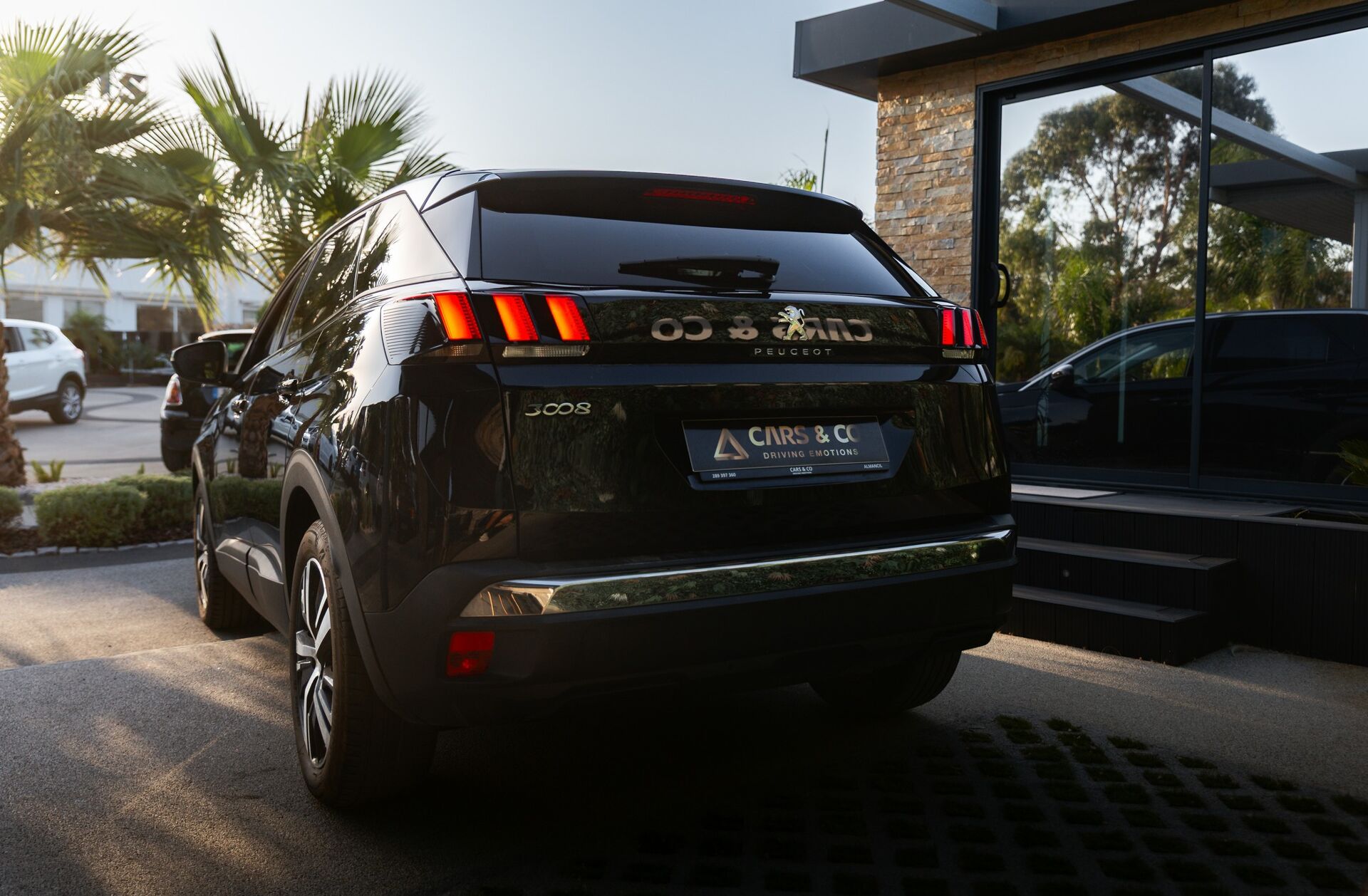 PEUGEOT 3008 1.5 BlueHDi Active