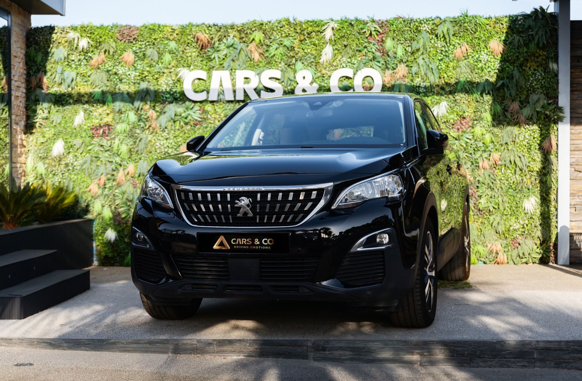 PEUGEOT 3008 1.5 BlueHDi Active