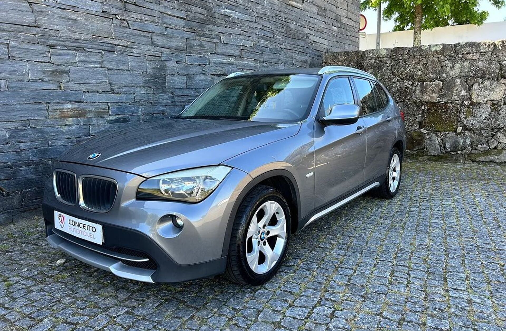 BMW X1 18 d sDrive