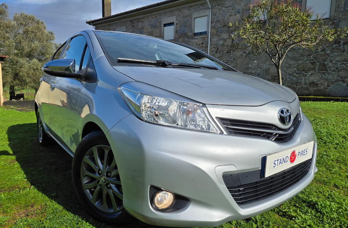 TOYOTA Yaris 1.4 D-4D Sport+Navi