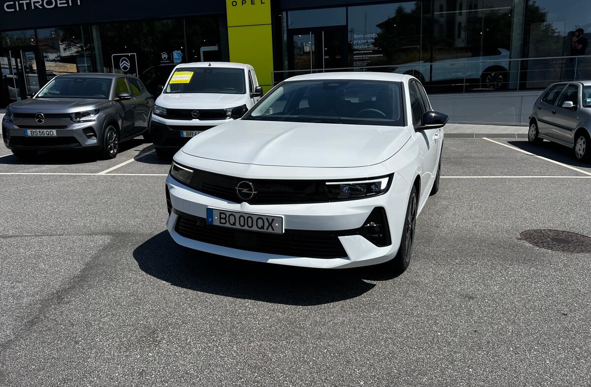 OPEL Astra 54 kWh Edition