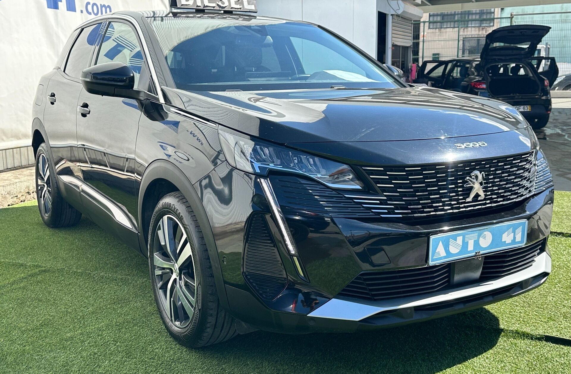 PEUGEOT 3008 1.5 BlueHDi Allure Pack