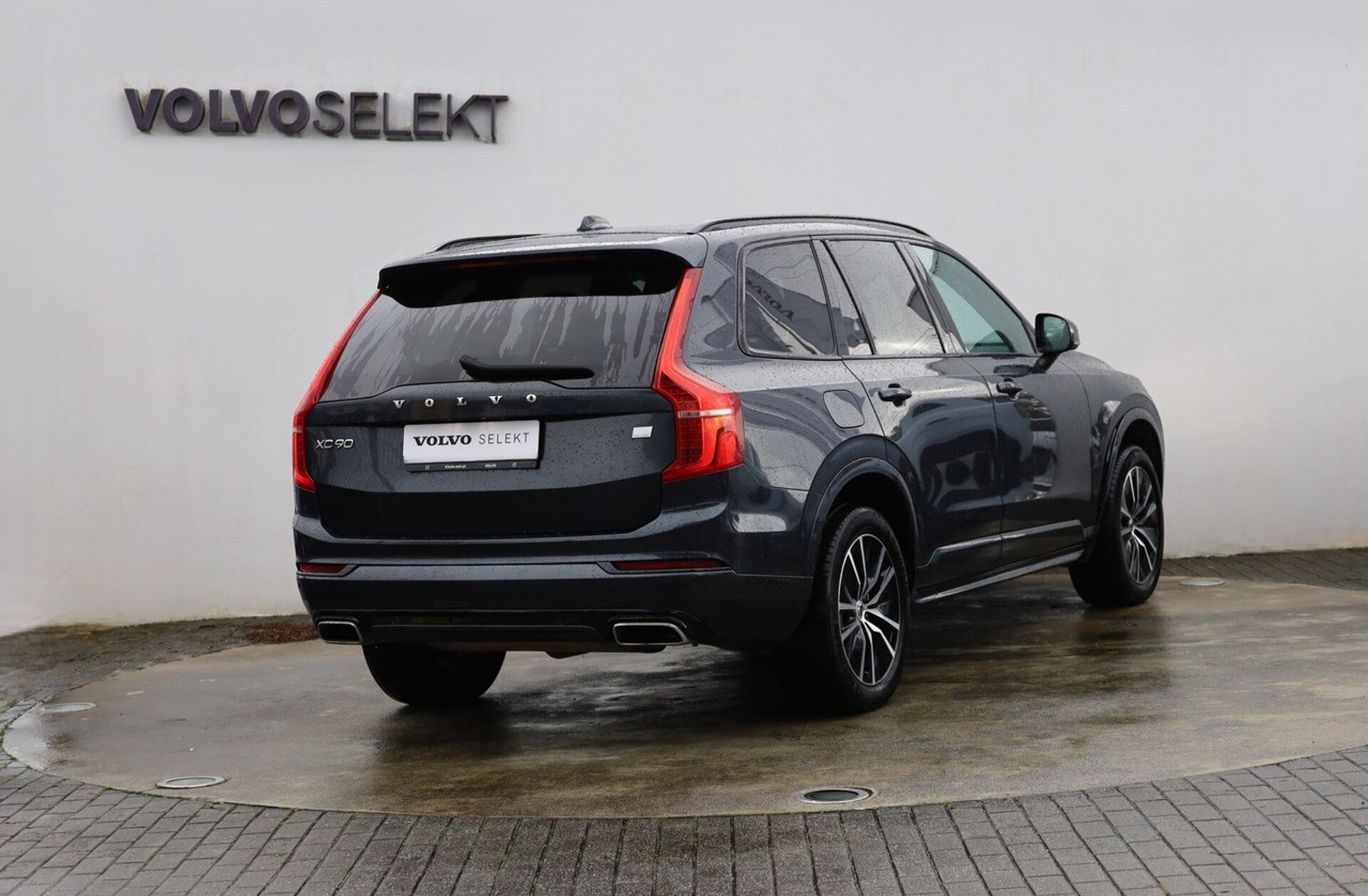 VOLVO XC90 2.0 T8 PHEV R-Design Expression AWD