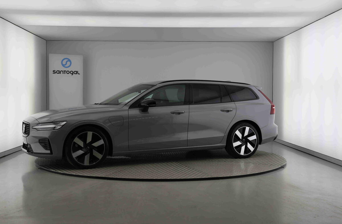 VOLVO V60 2.0 T6 AWD TE Plus Dark