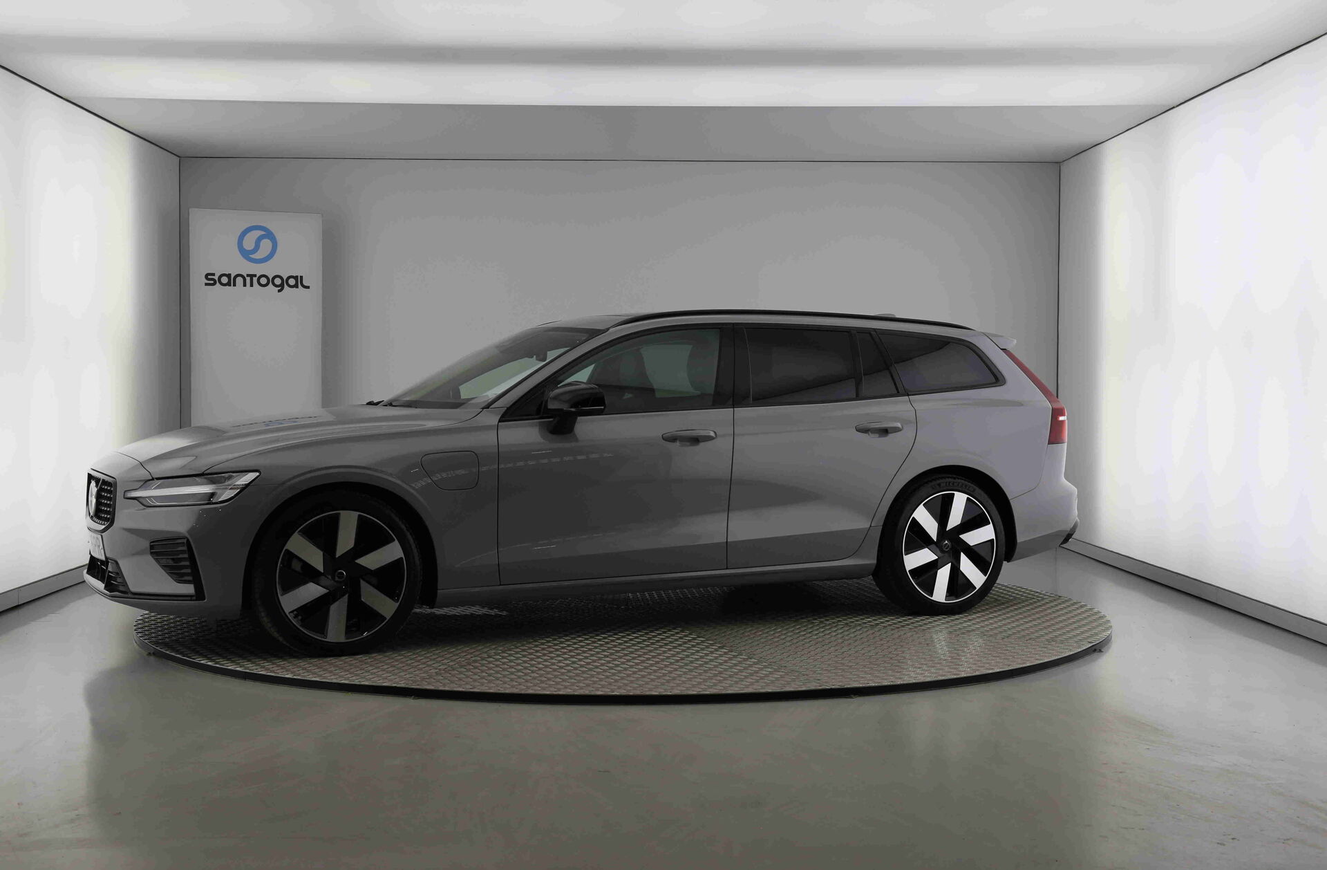 VOLVO V60 2.0 T6 AWD TE Plus Dark