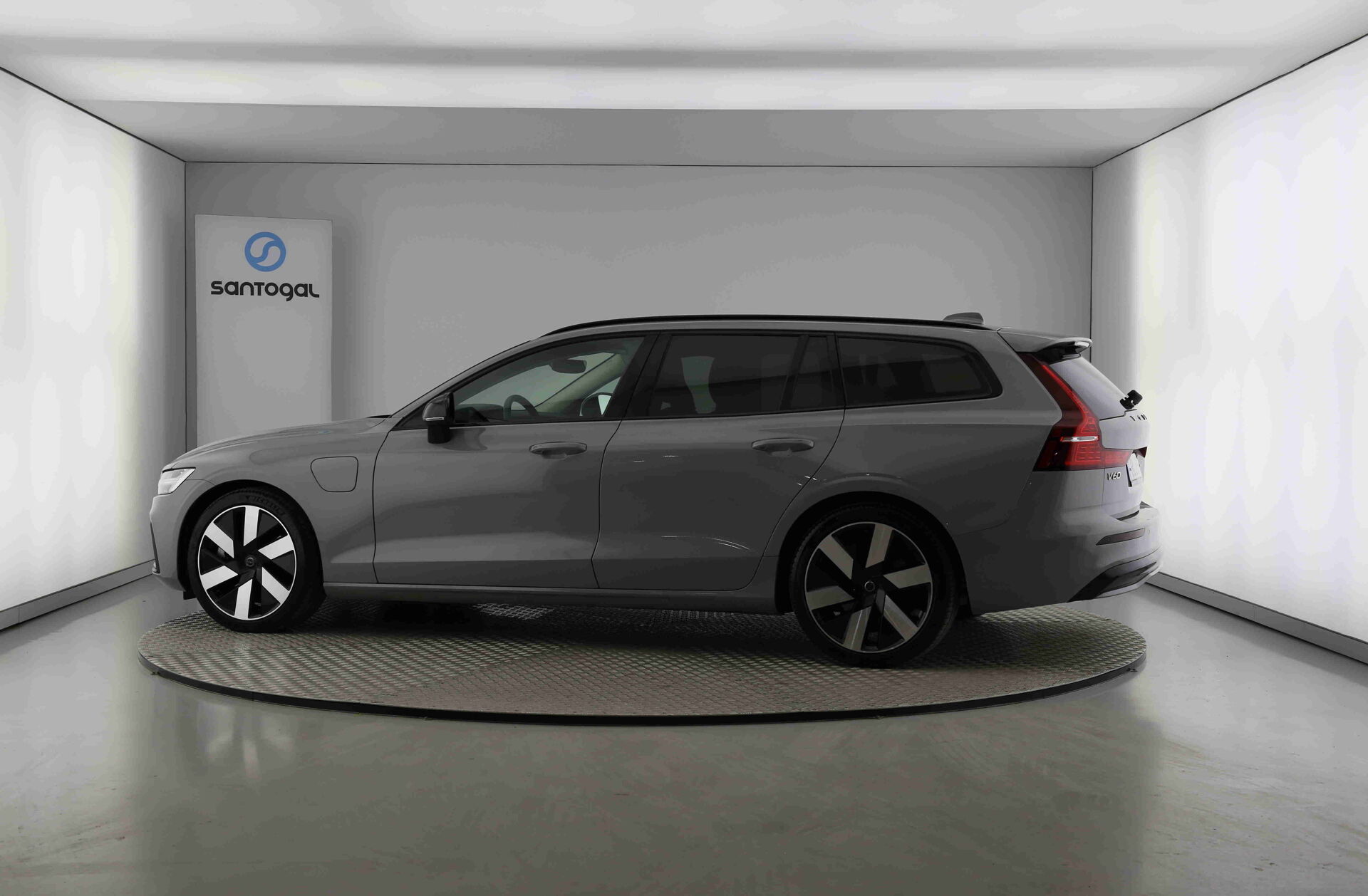 VOLVO V60 2.0 T6 AWD TE Plus Dark