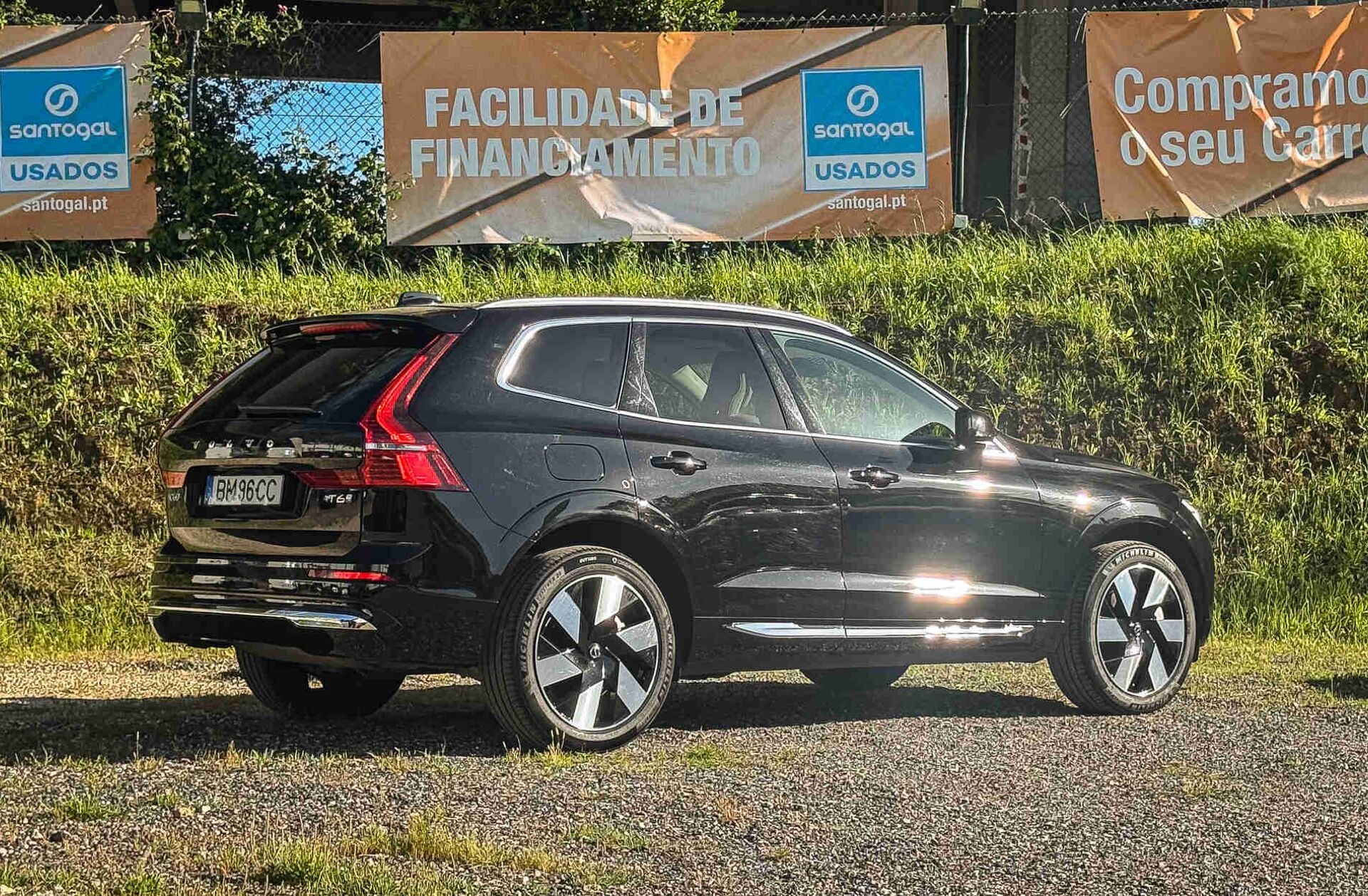 VOLVO XC60 2.0 T6 PHEV Plus Bright AWD
