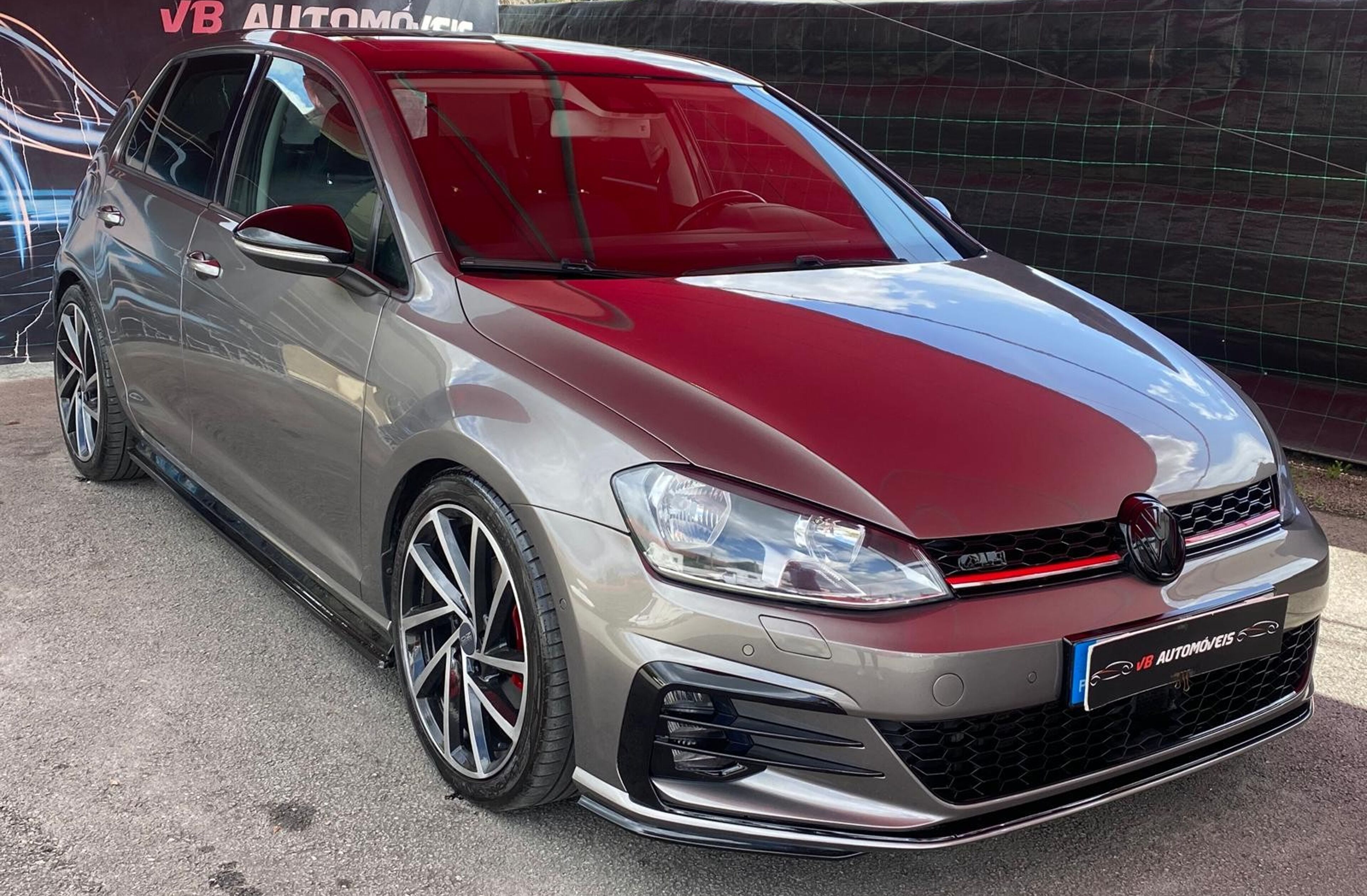 VOLKSWAGEN Golf 1.6 TDi GPS Edition DSG