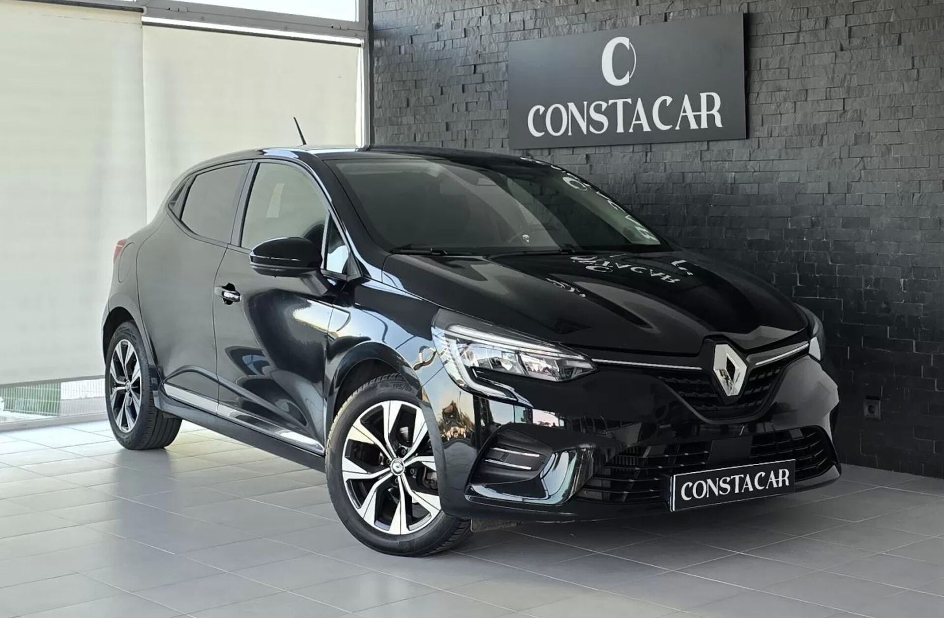 RENAULT Clio 1.0 TCe Evolution