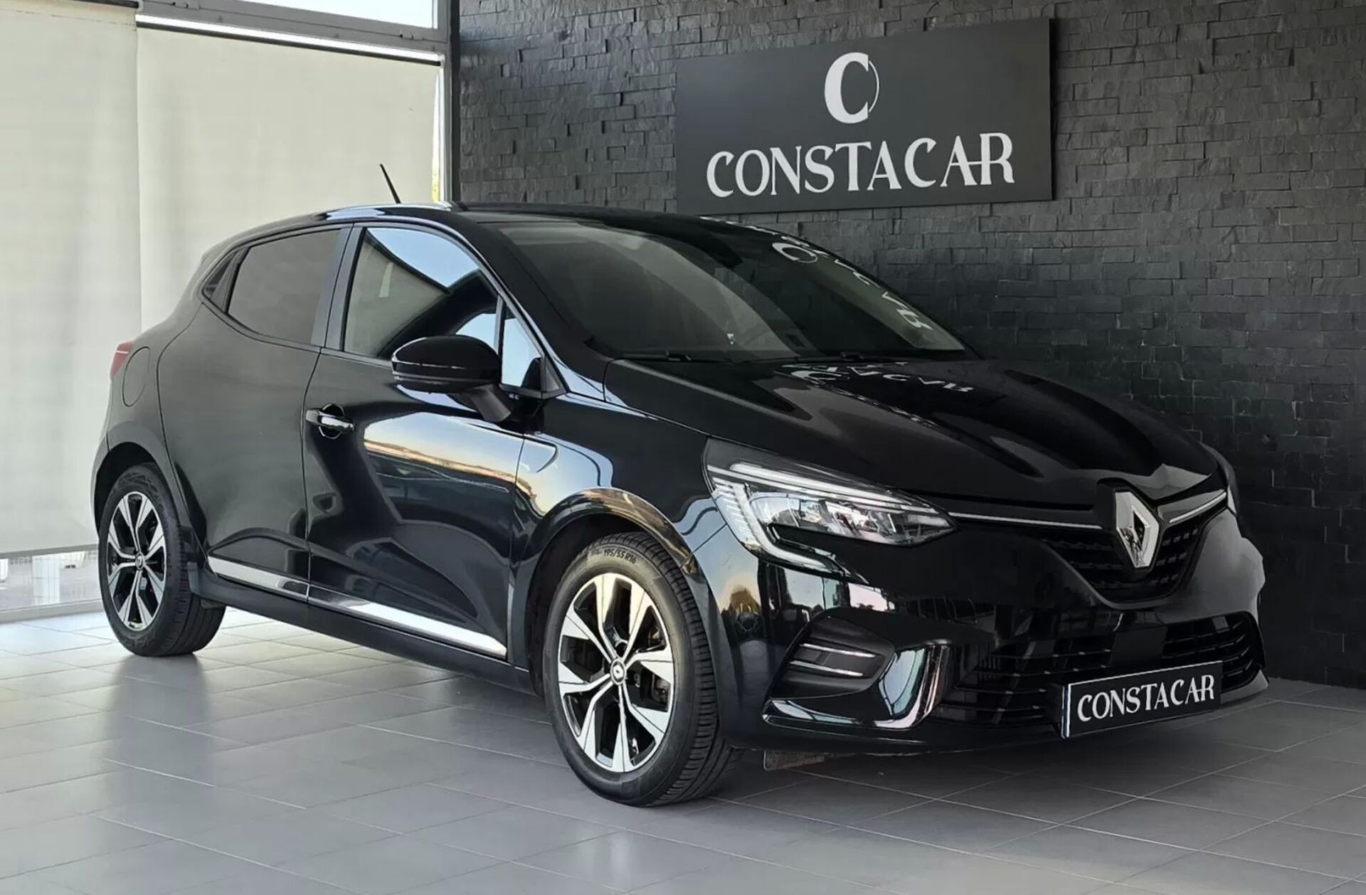 RENAULT Clio 1.0 TCe Evolution