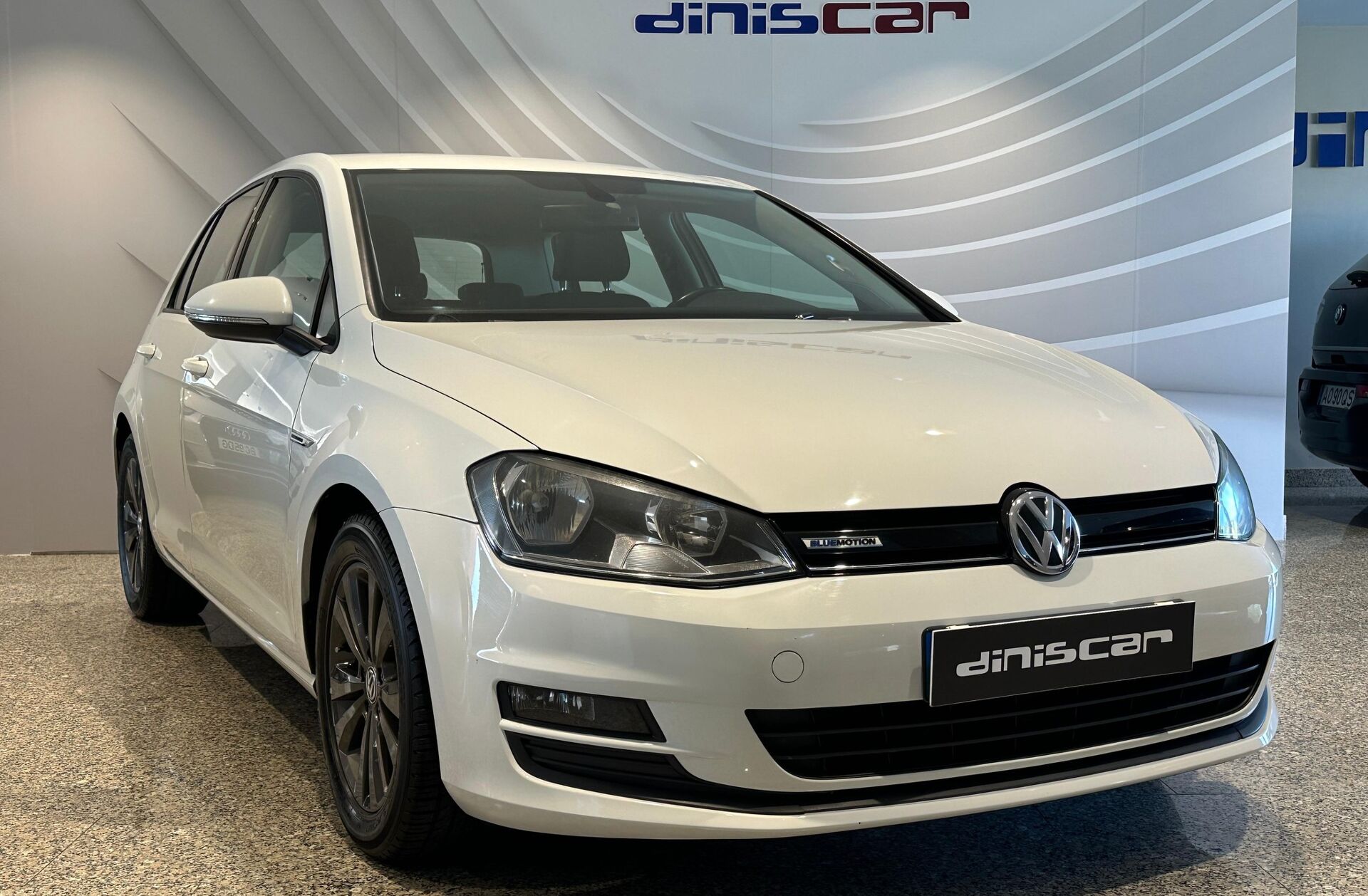 VOLKSWAGEN Golf 1.6 TDi BlueMotion Confortline